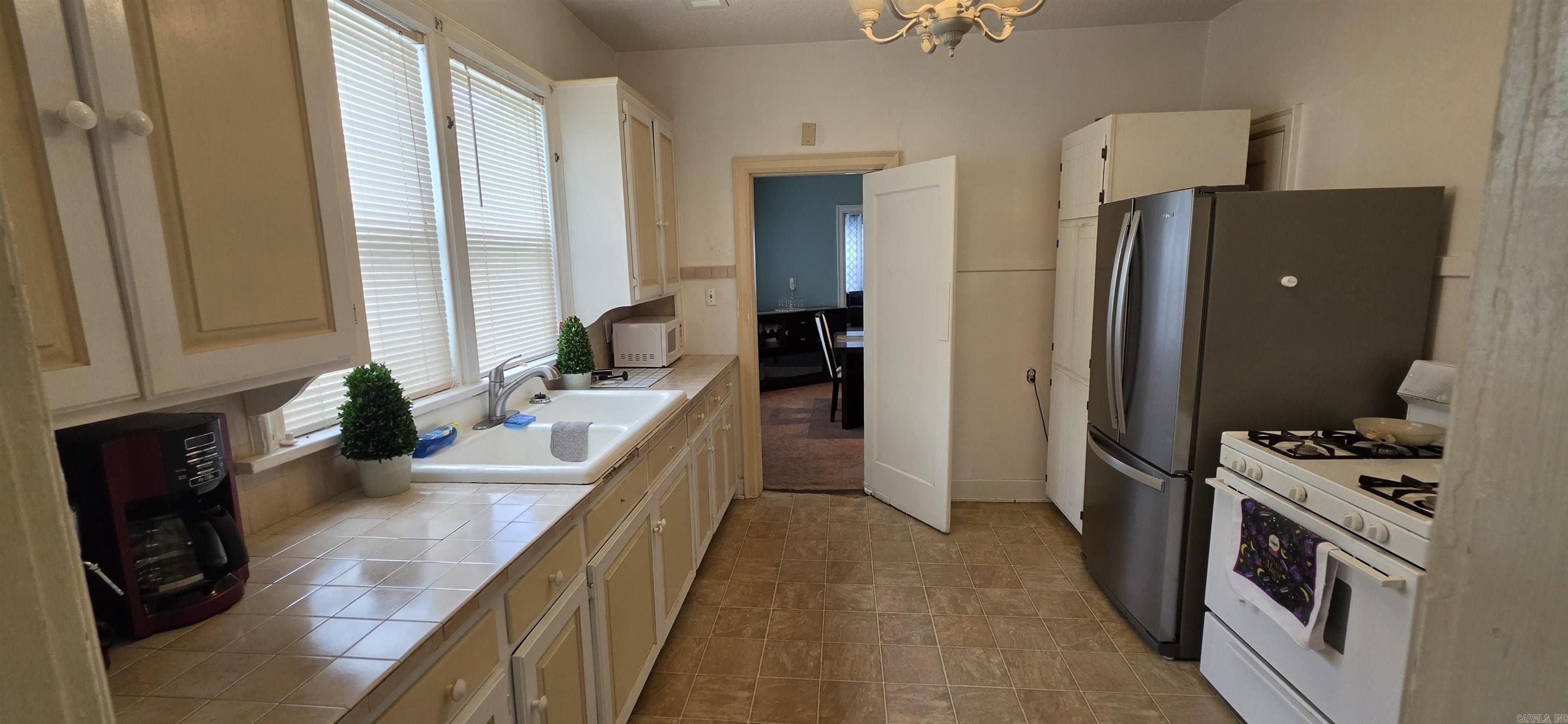 1818 S Olive  Pine Bluff, AR