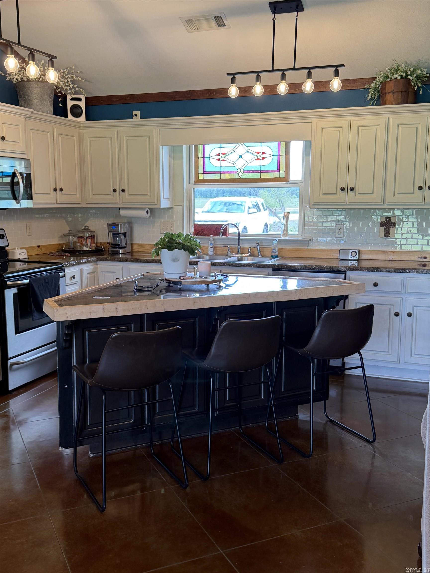 115 Roper Road  McRae, AR