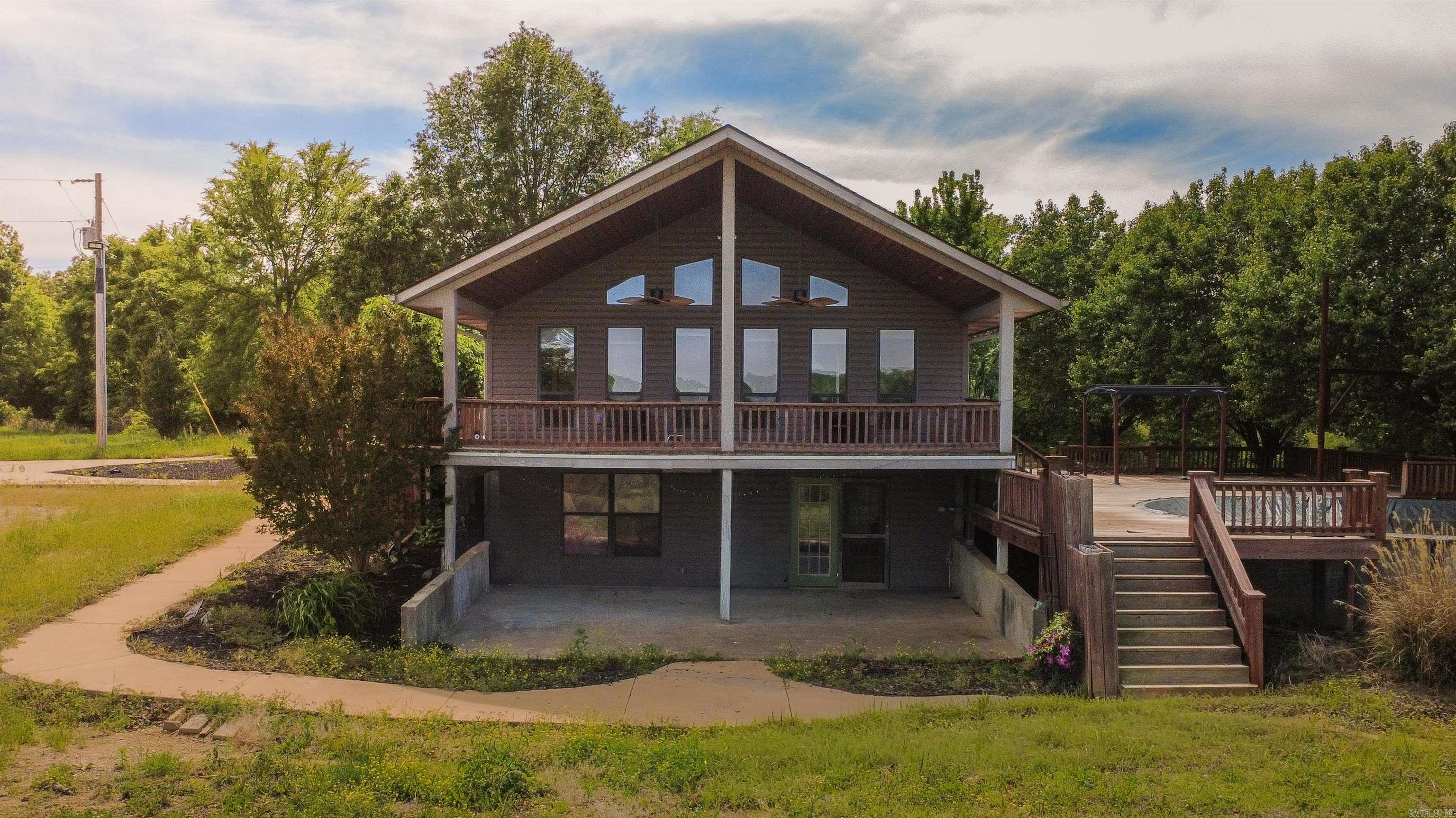 2065 County Road 461  Pollard, AR