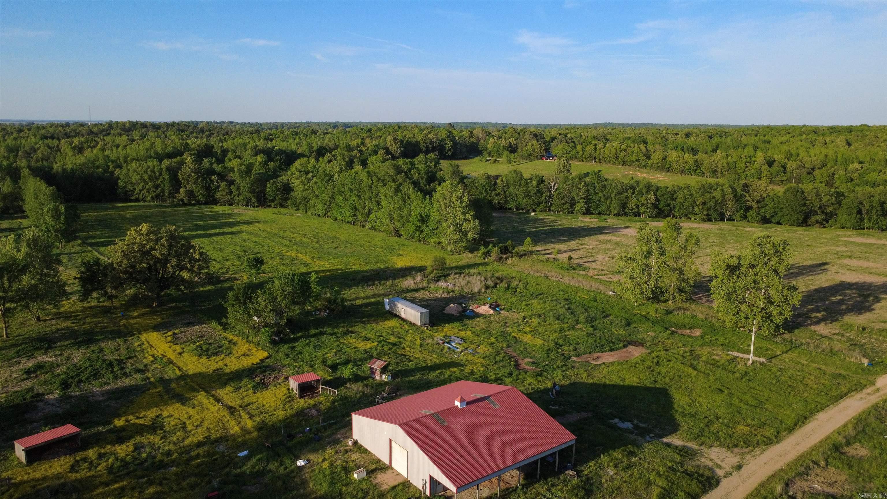 2065 County Road 461  Pollard, AR