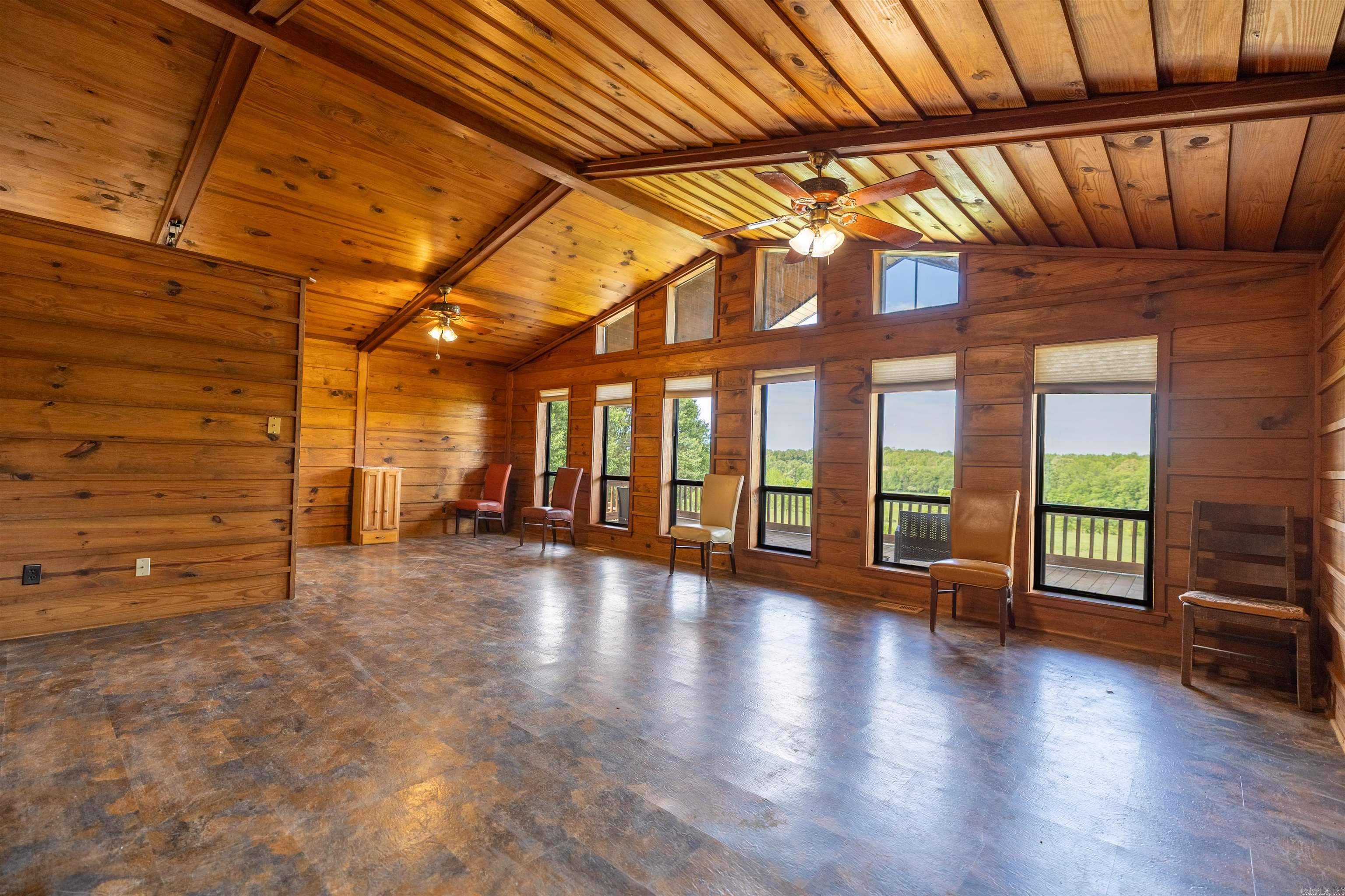 2065 County Road 461  Pollard, AR