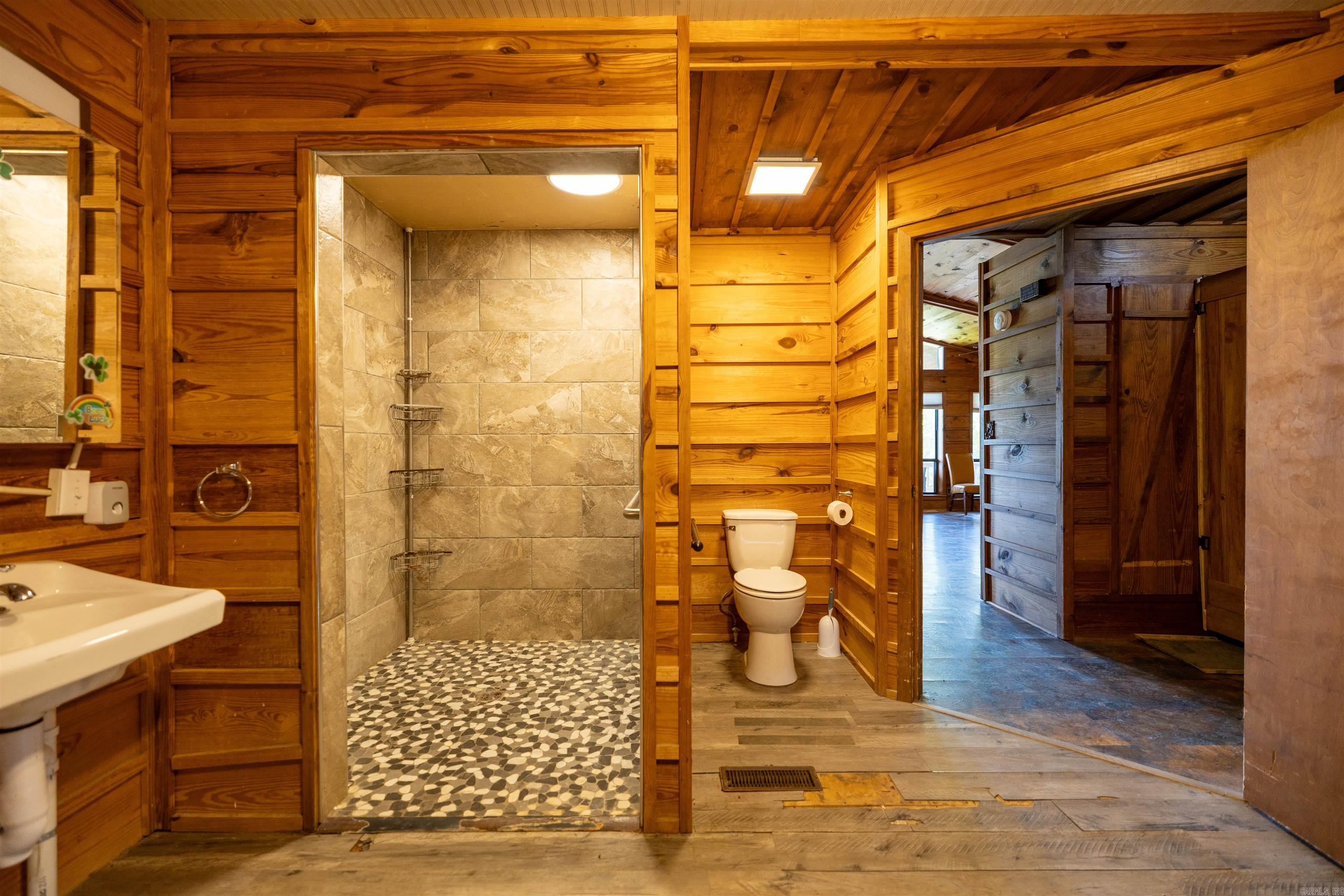 2065 County Road 461  Pollard, AR