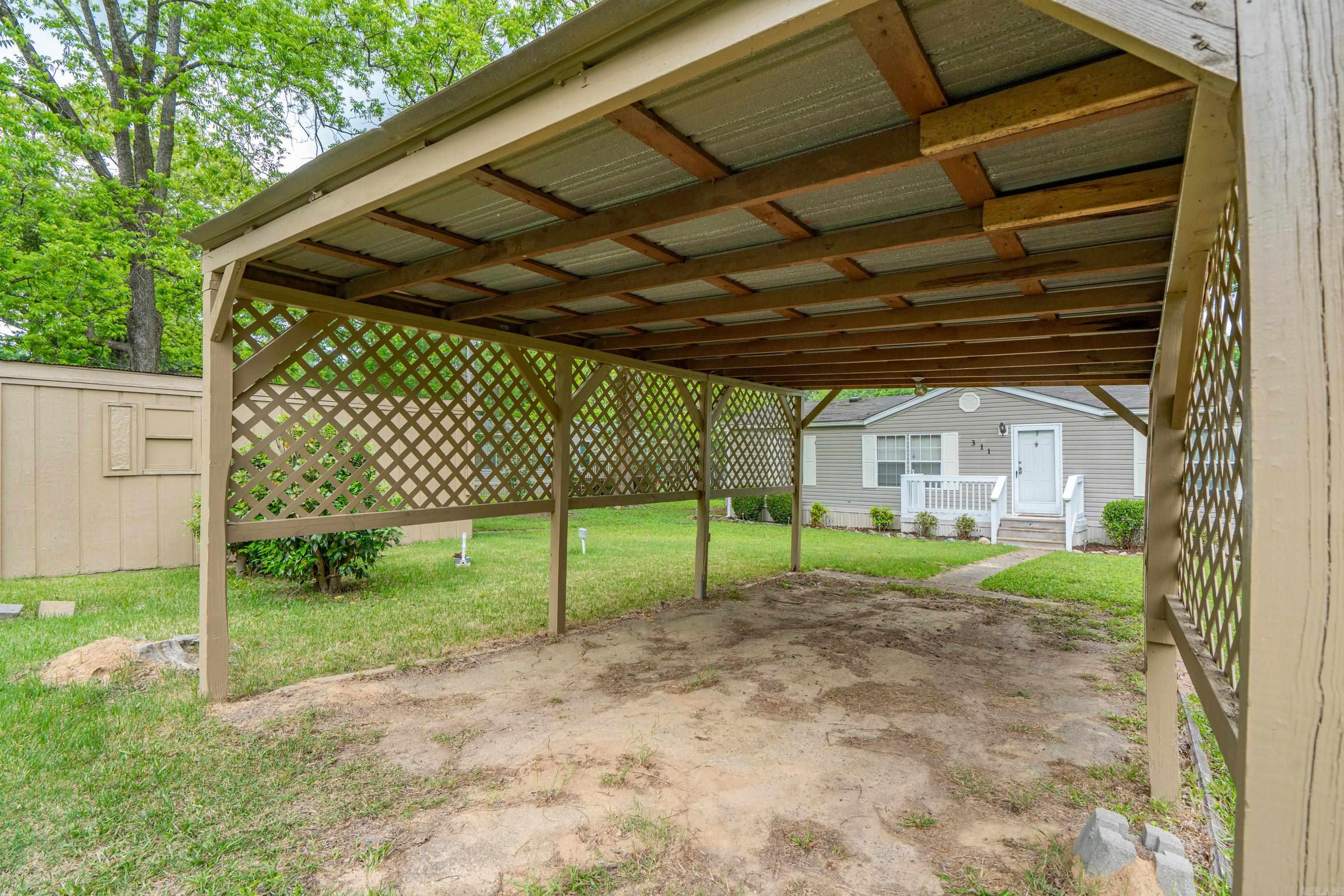 311 Iroquois Rd  Royal, AR