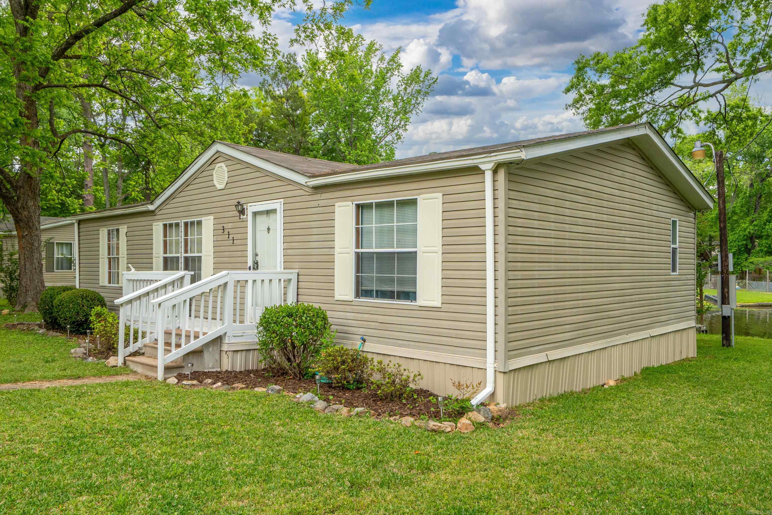 311 Iroquois Rd  Royal, AR