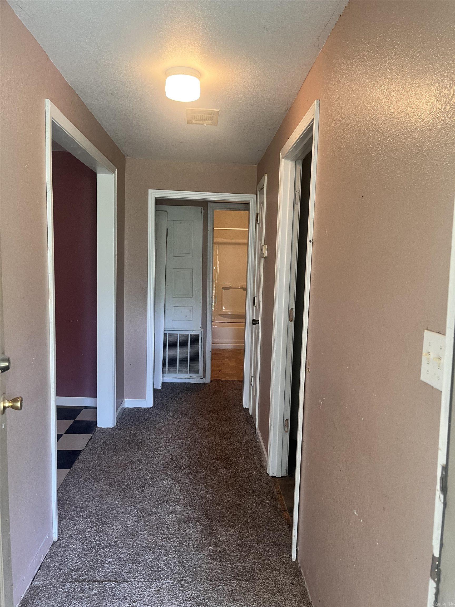 209 S 2nd  Marmaduke, AR