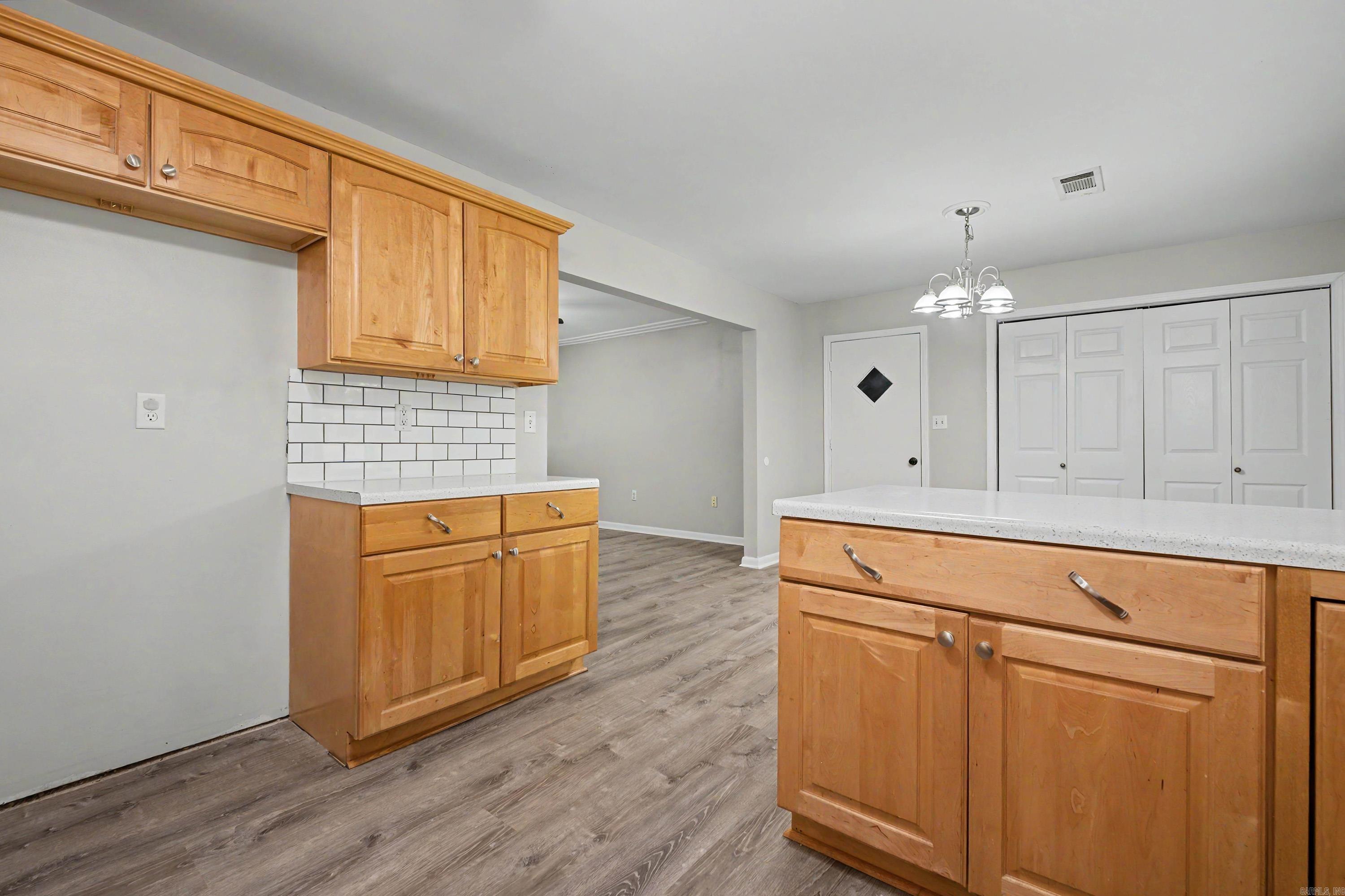 1200 Chris  Benton, AR