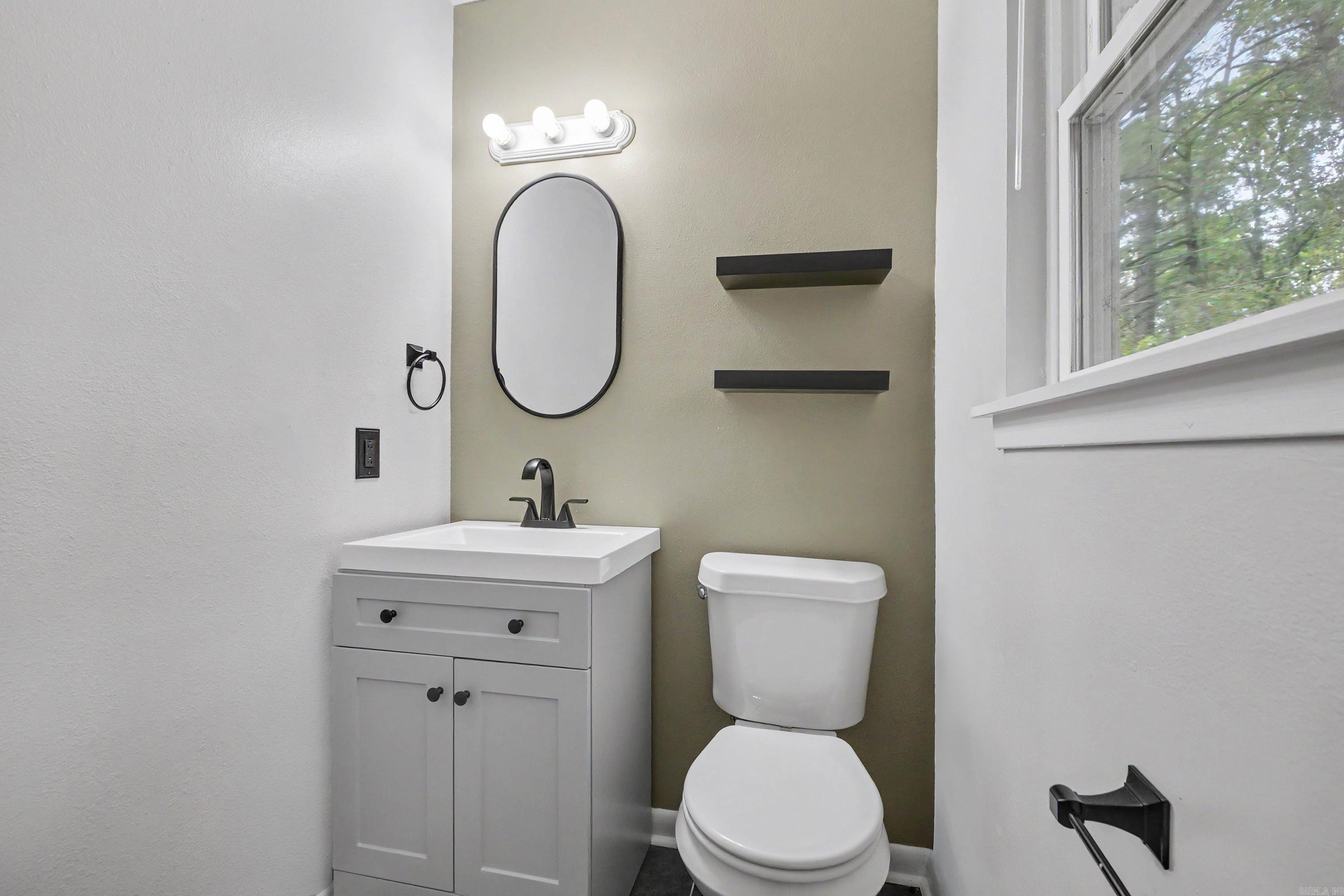 1200 Chris  Benton, AR