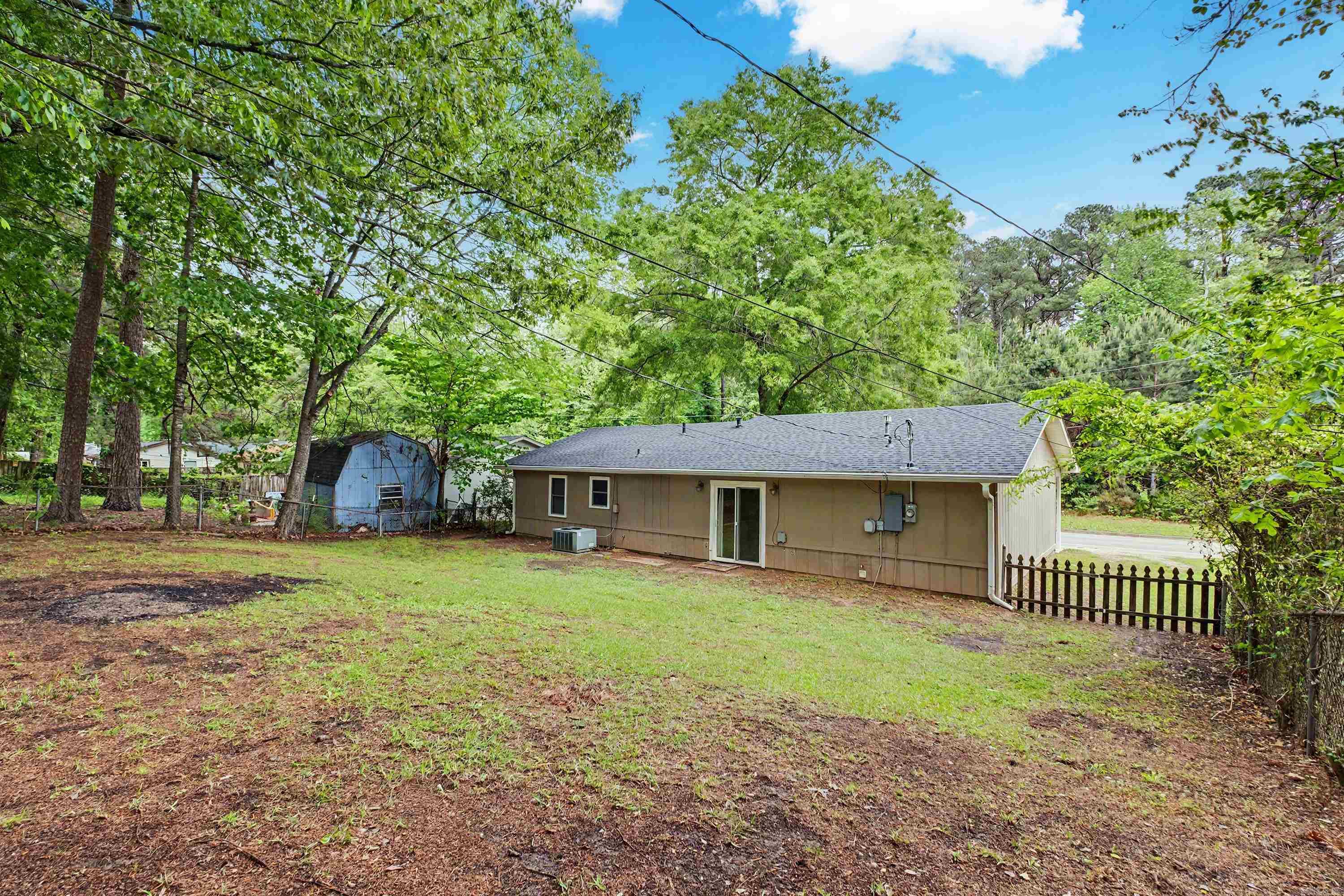 1200 Chris  Benton, AR