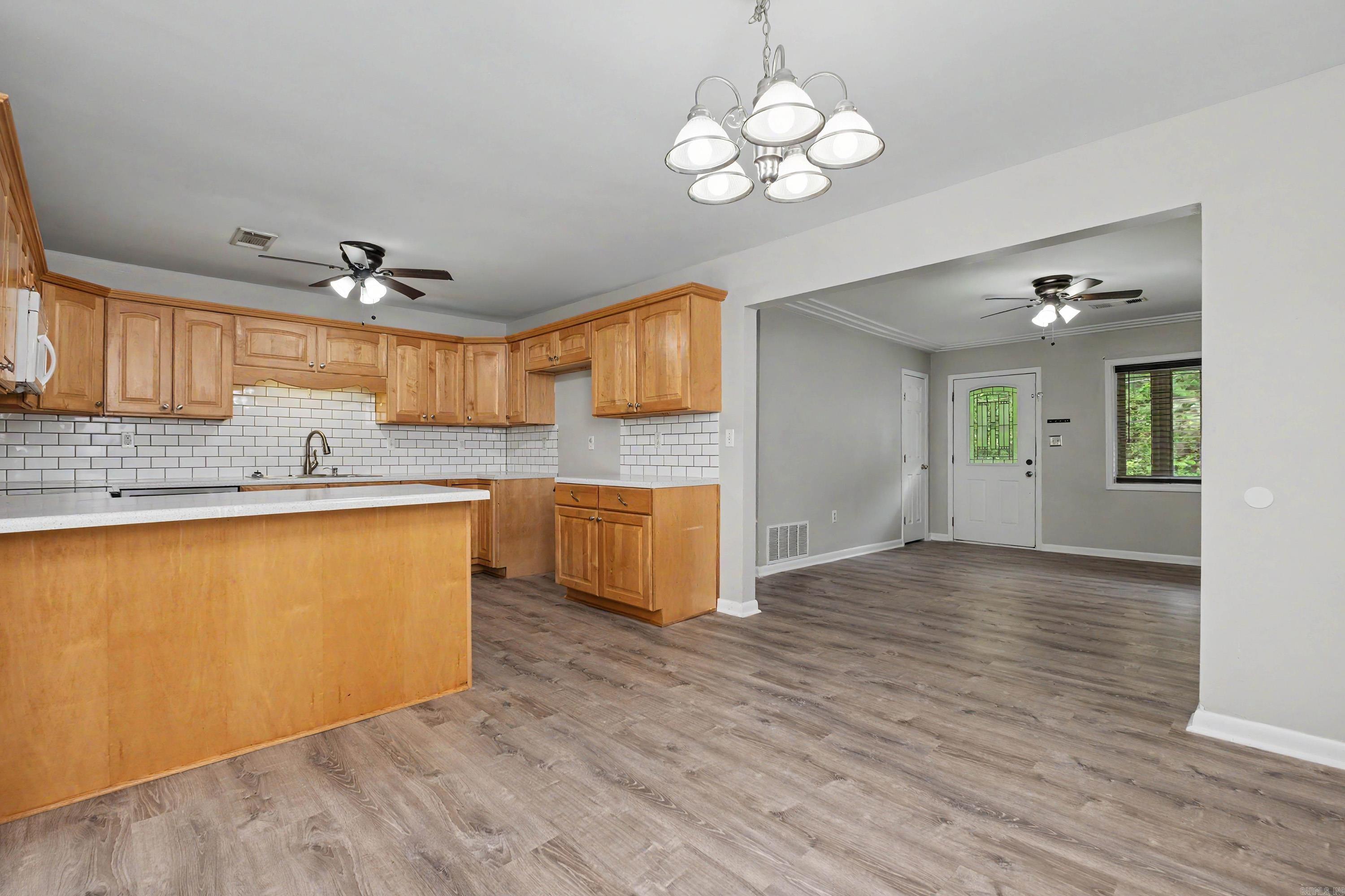 1200 Chris  Benton, AR