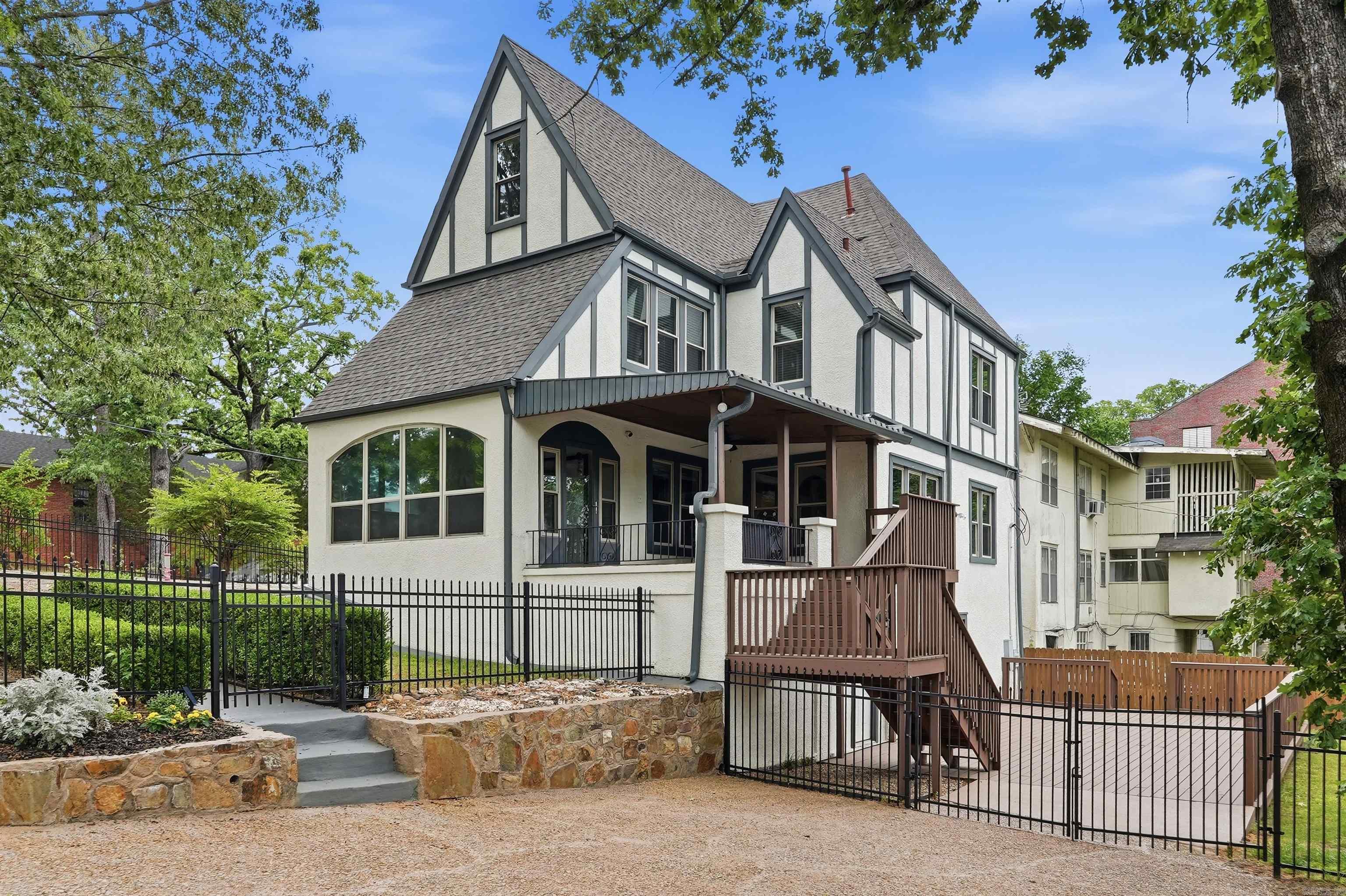 4001 Cedar Hill  Little Rock, AR