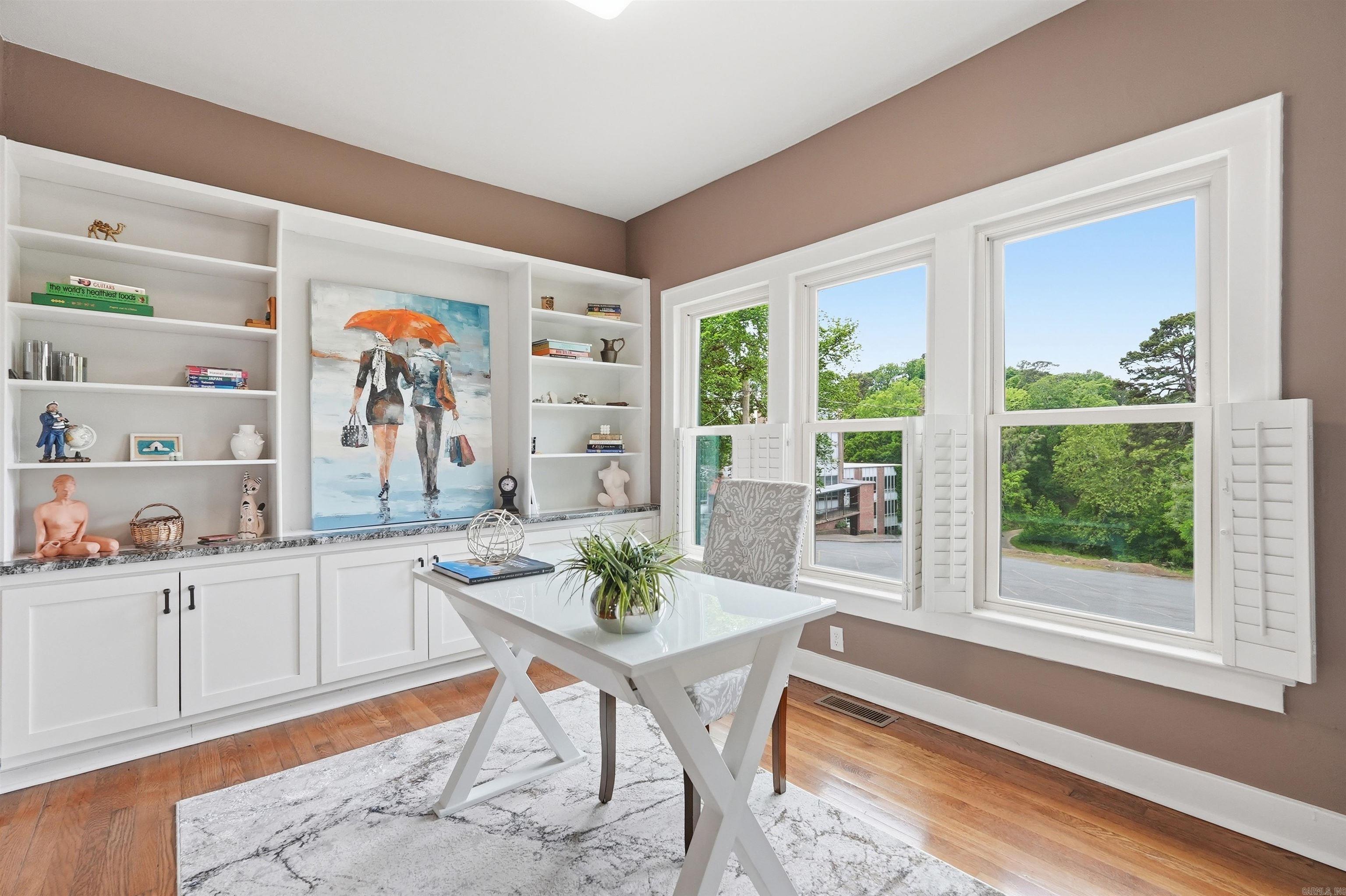 4001 Cedar Hill  Little Rock, AR