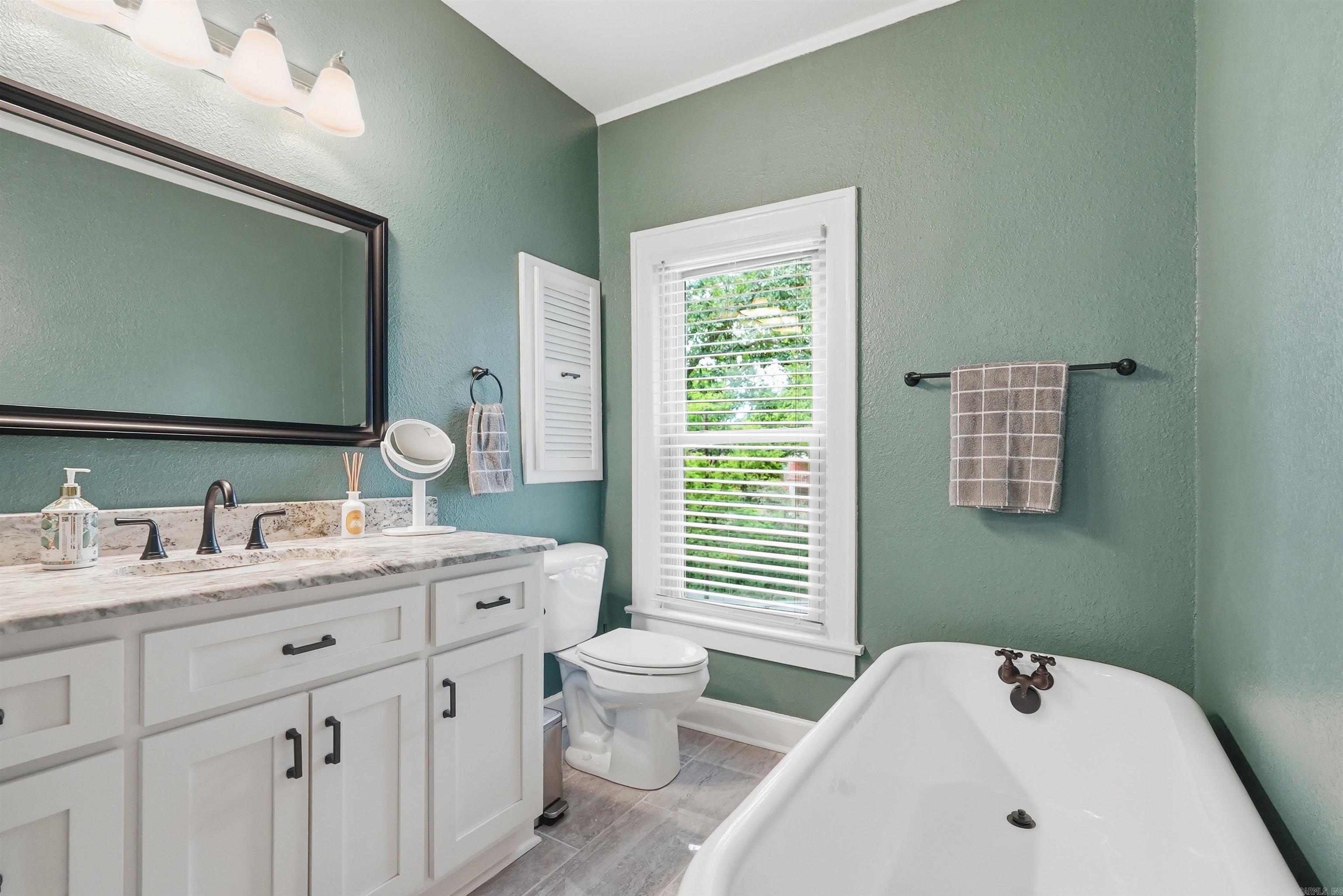 4001 Cedar Hill  Little Rock, AR