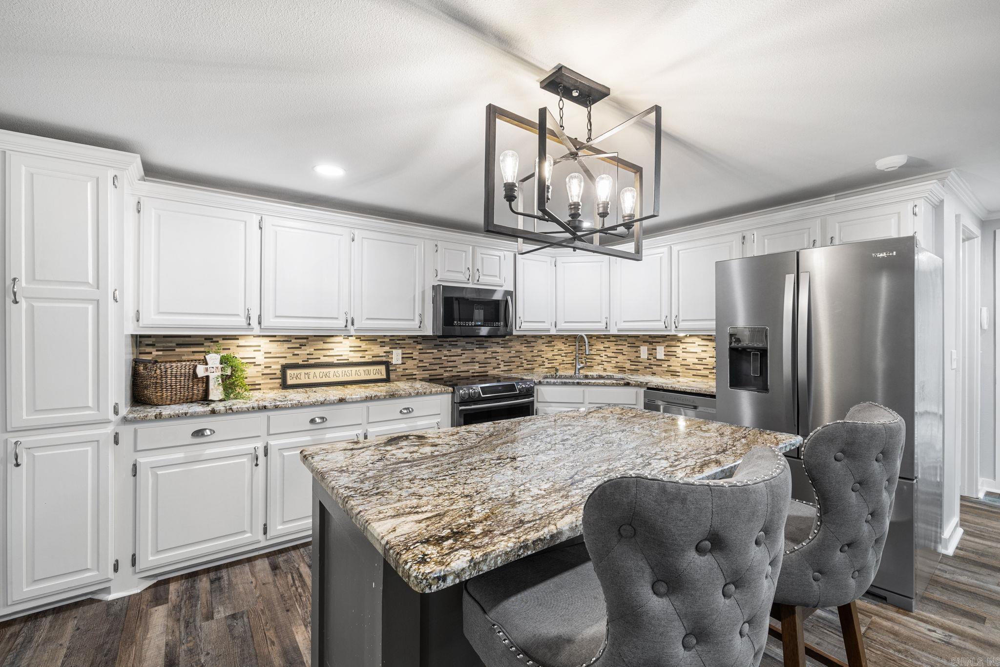 709 Swinging Bridge  Beebe, AR