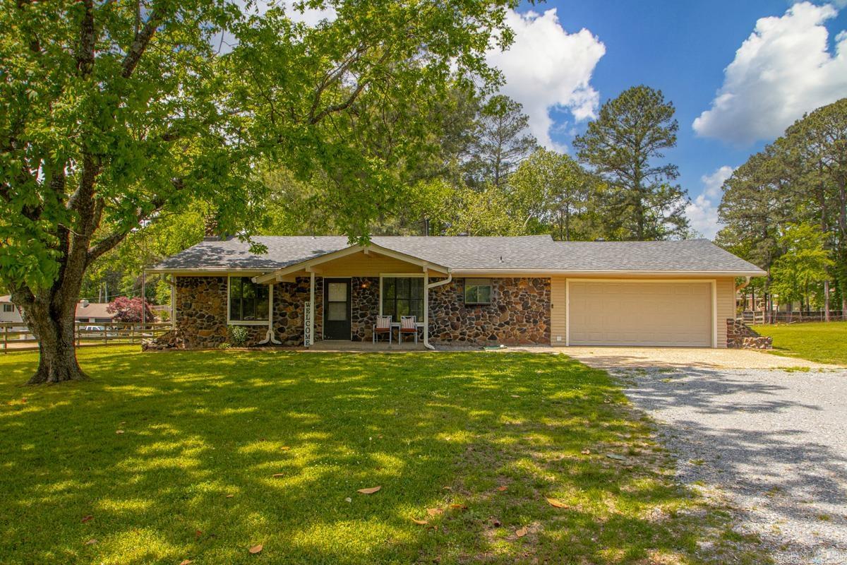 1102 N Shady  Benton, AR