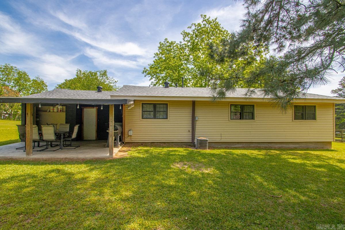 1102 N Shady  Benton, AR