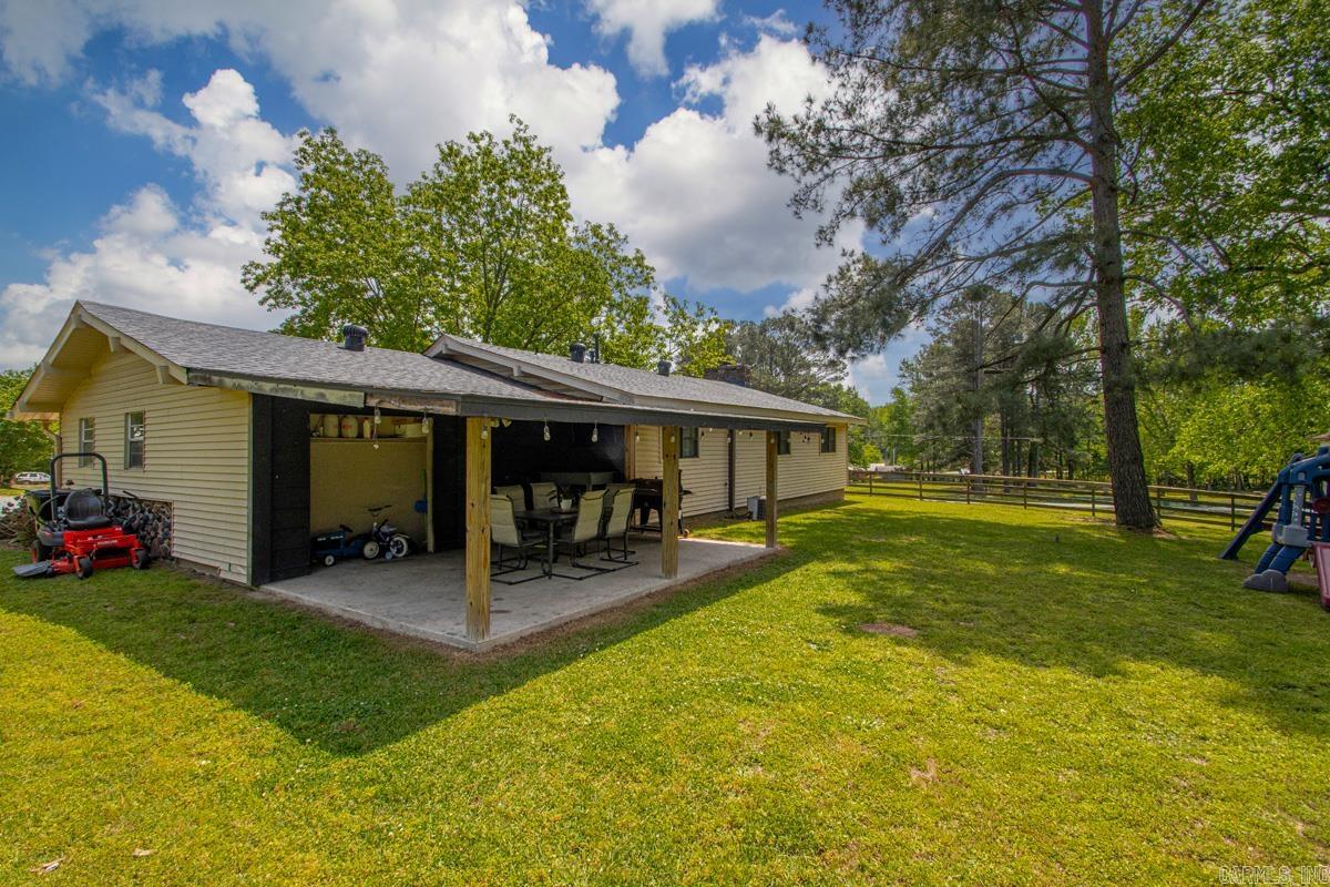 1102 N Shady  Benton, AR