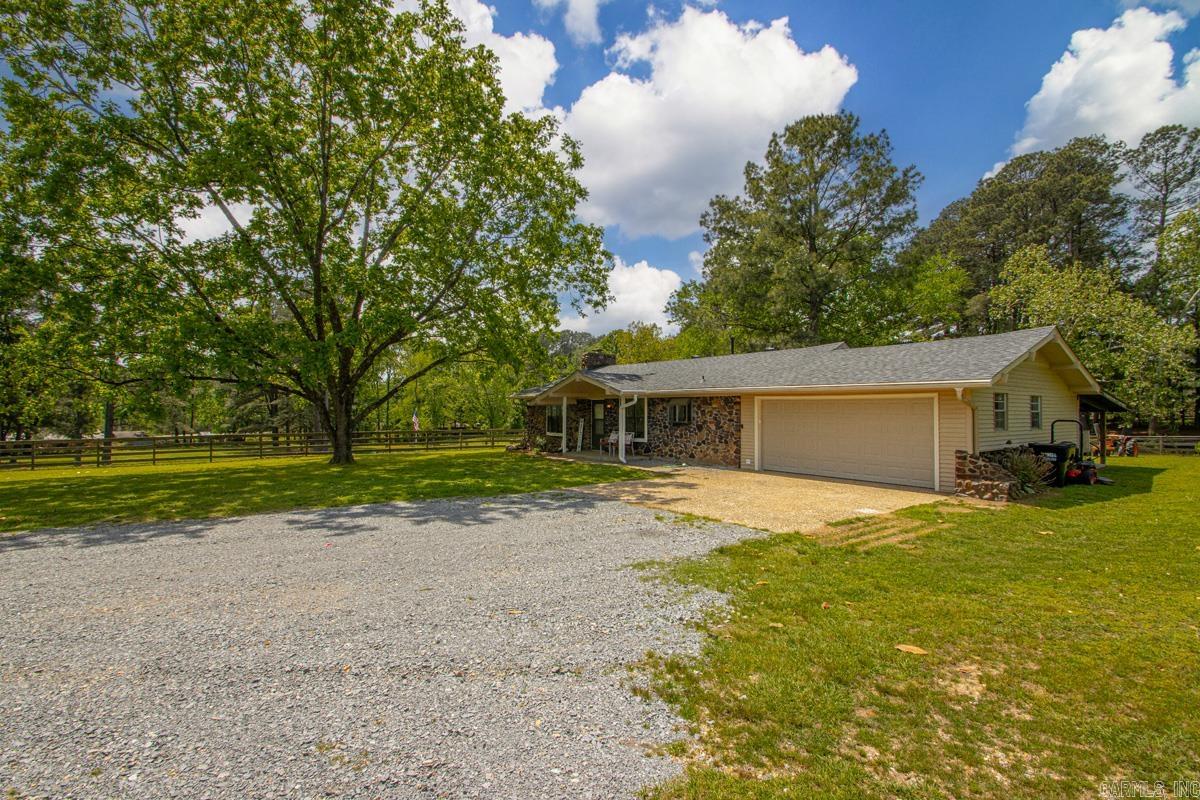1102 N Shady  Benton, AR