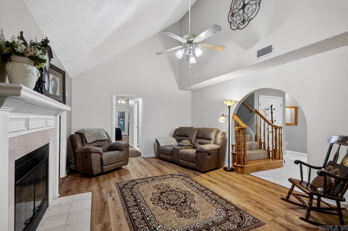 716 Hilltop Rd  Alexander, AR