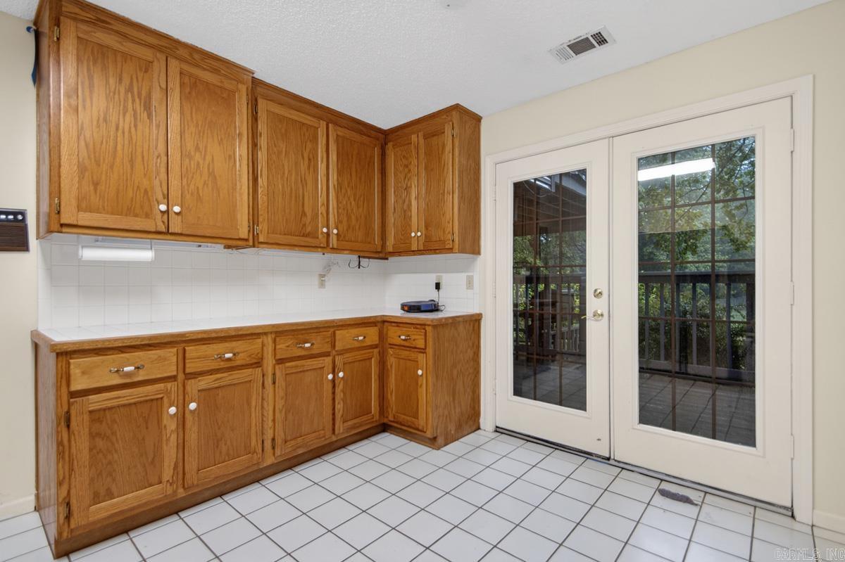 716 Hilltop Rd  Alexander, AR