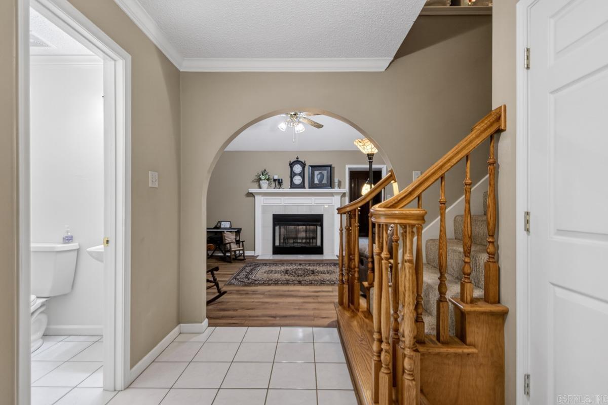 716 Hilltop Rd  Alexander, AR