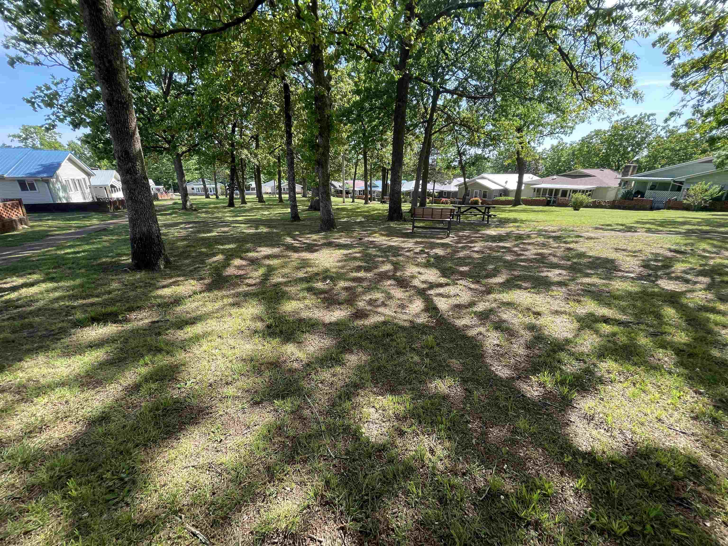 207 Parliament  Horseshoe Bend, AR