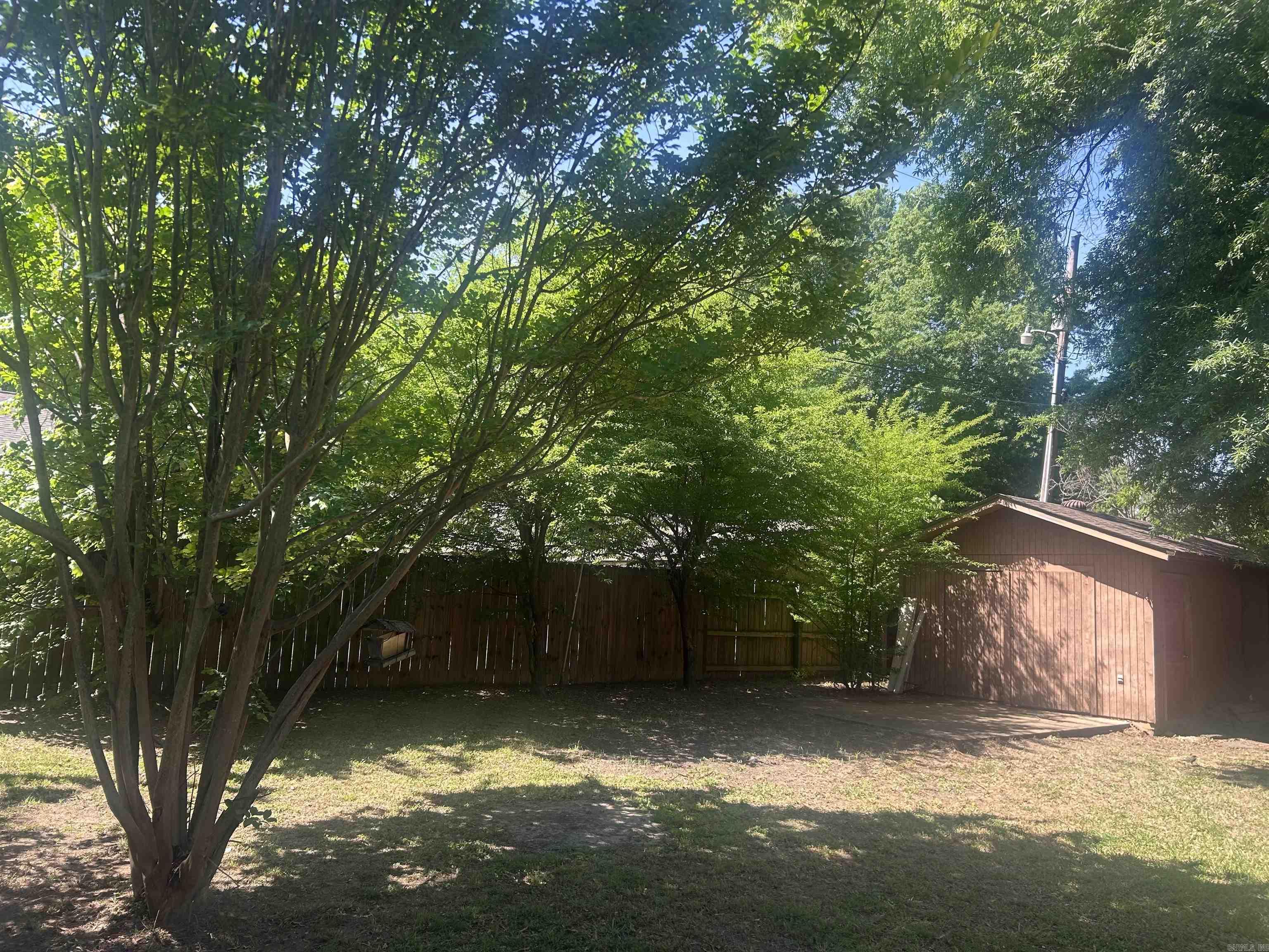 118 E Cloverdale  Brinkley, AR