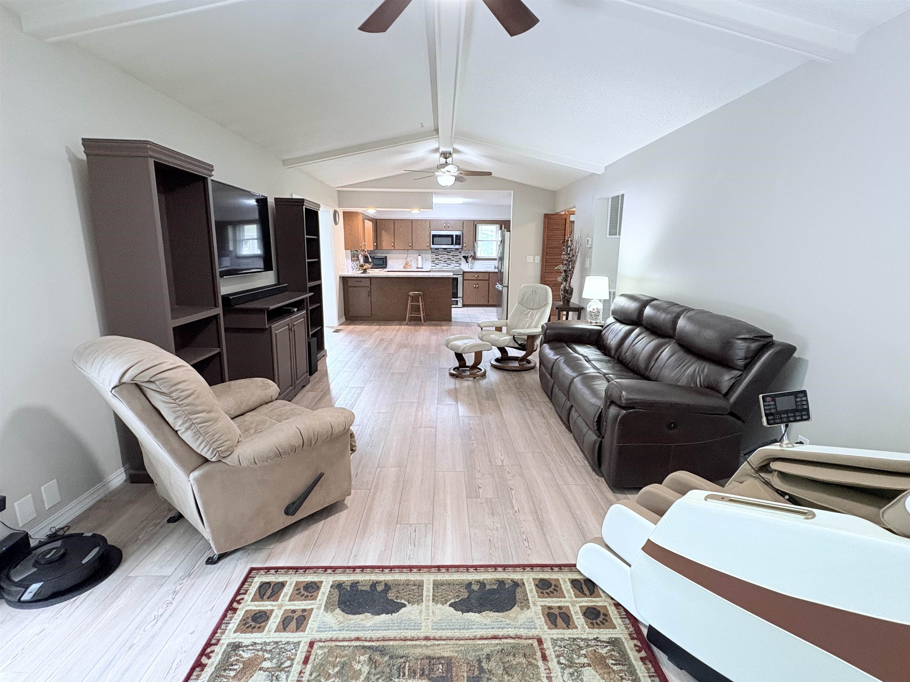 300 Victoria  Horseshoe Bend, AR