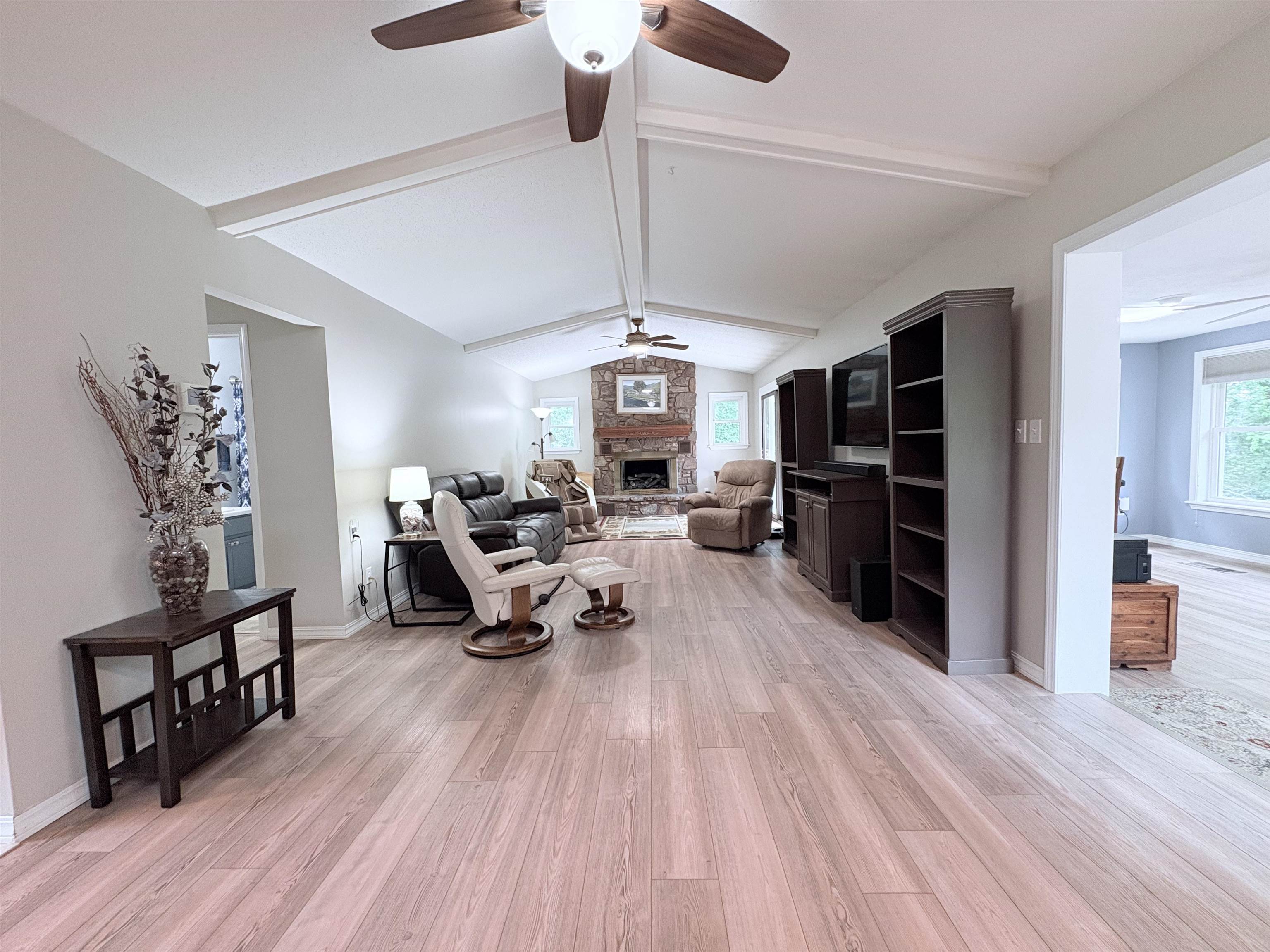 300 Victoria  Horseshoe Bend, AR