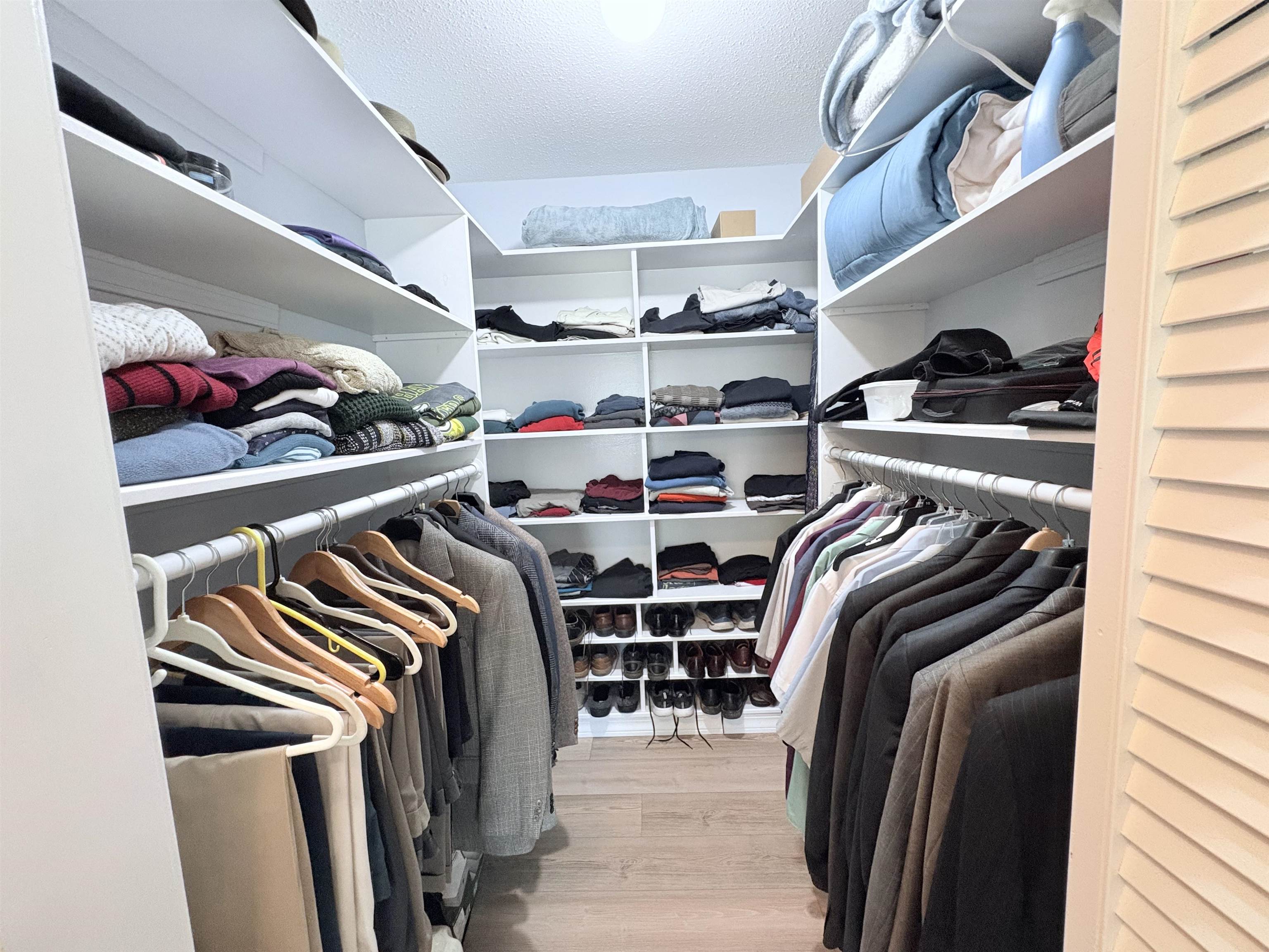 300 Victoria  Horseshoe Bend, AR