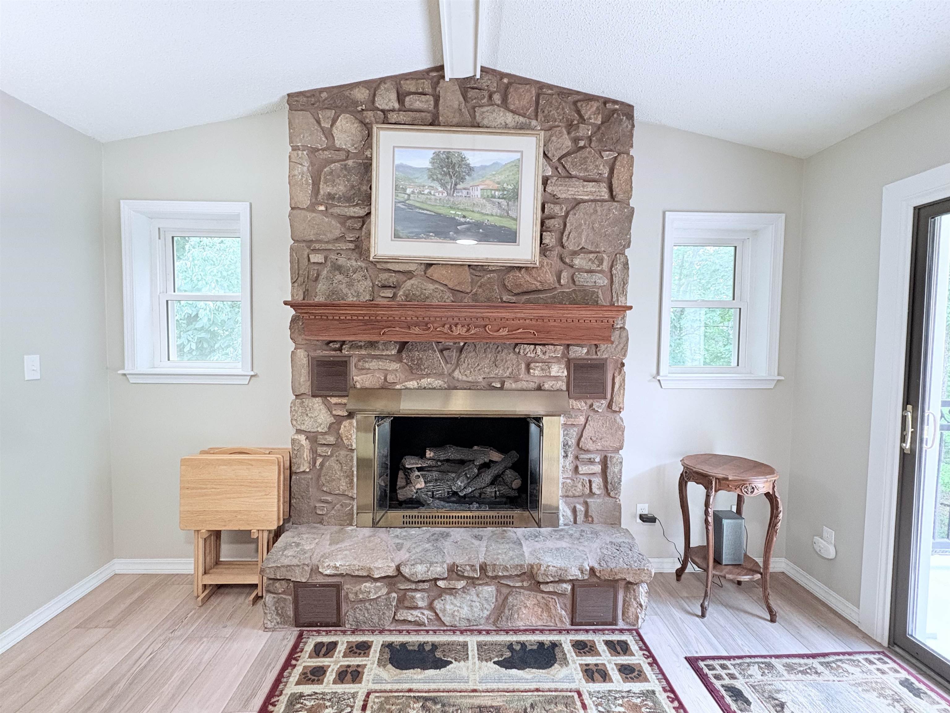 300 Victoria  Horseshoe Bend, AR