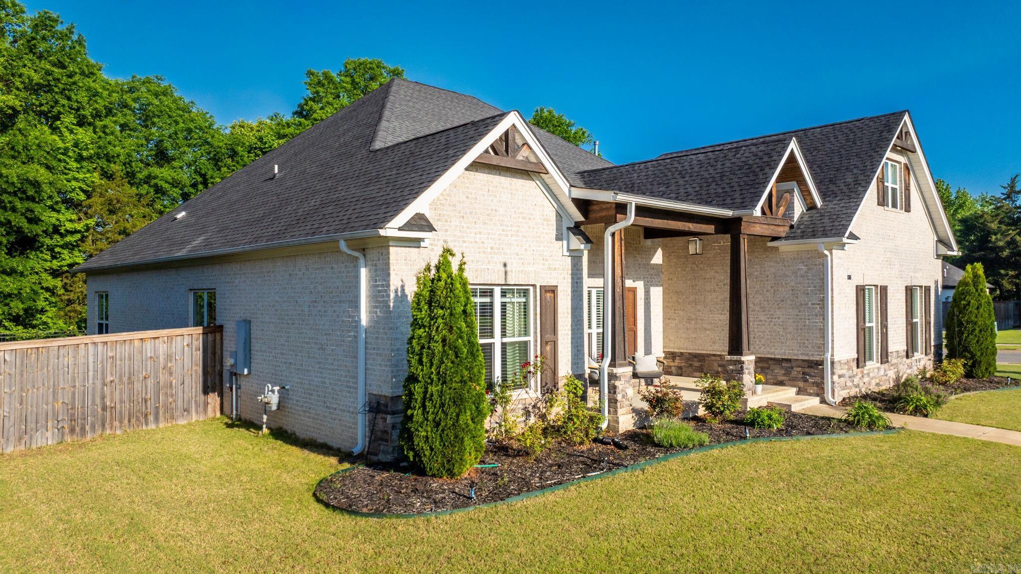 1505 Green Tree Dr  Conway, AR