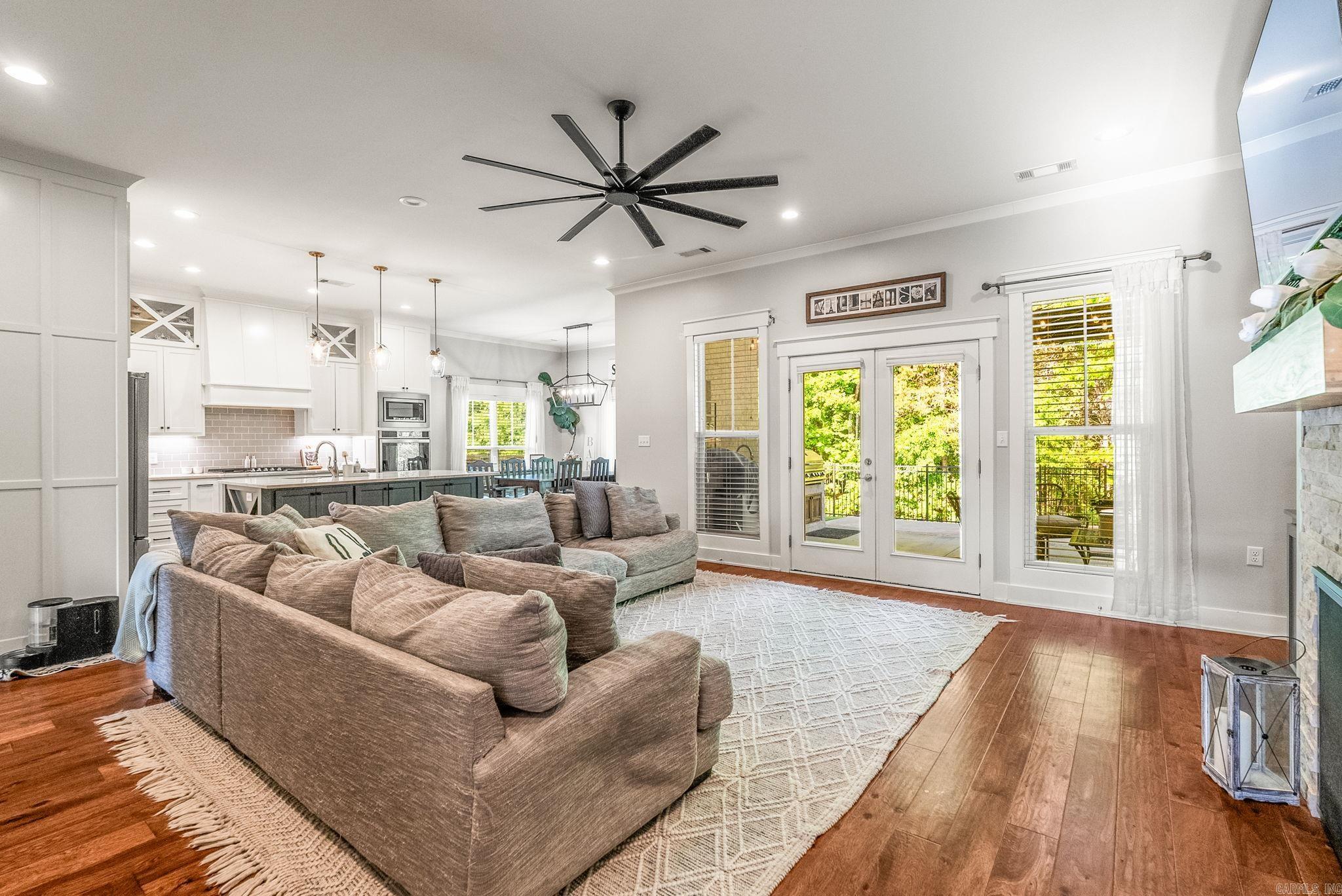 1505 Green Tree Dr  Conway, AR