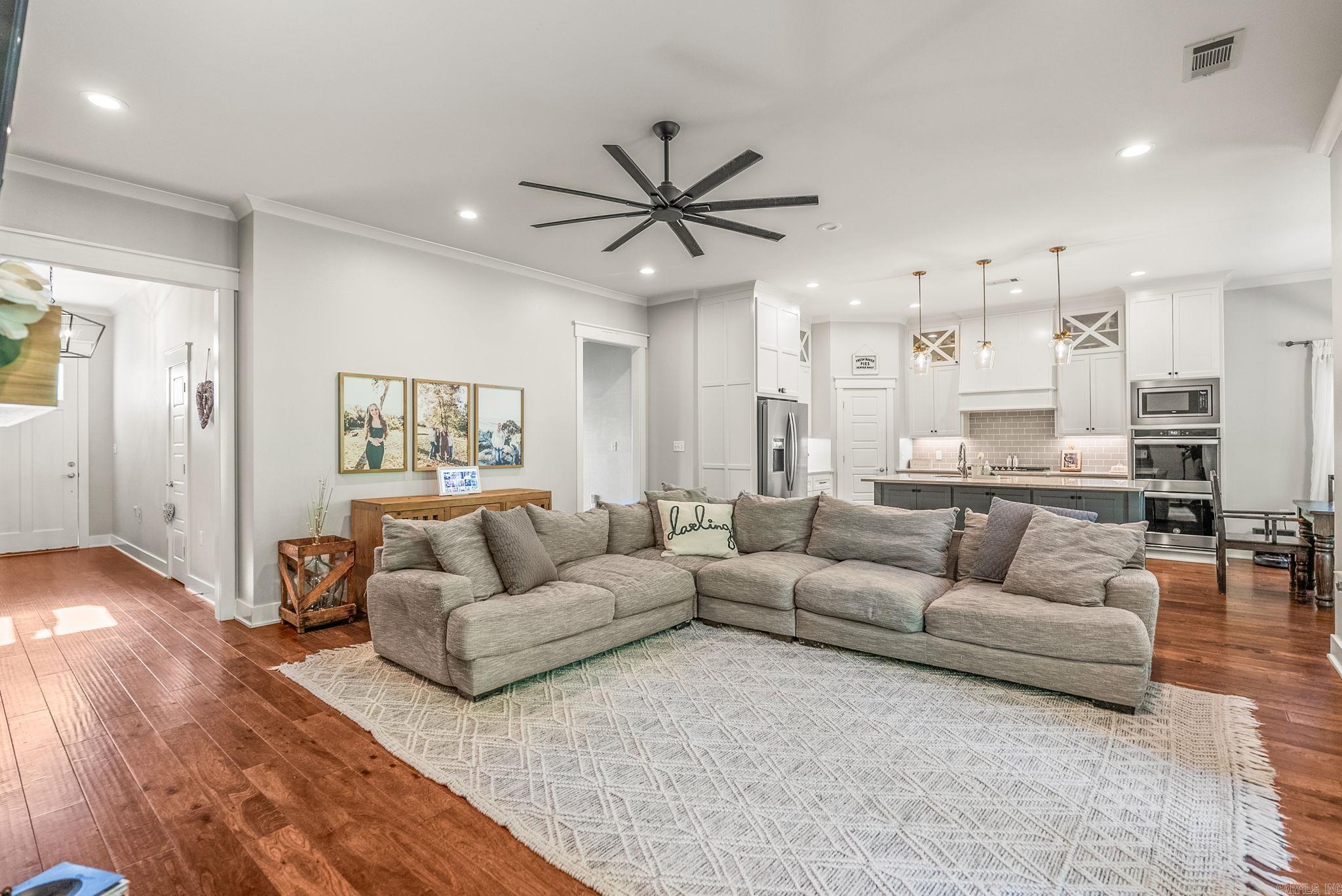 1505 Green Tree Dr  Conway, AR