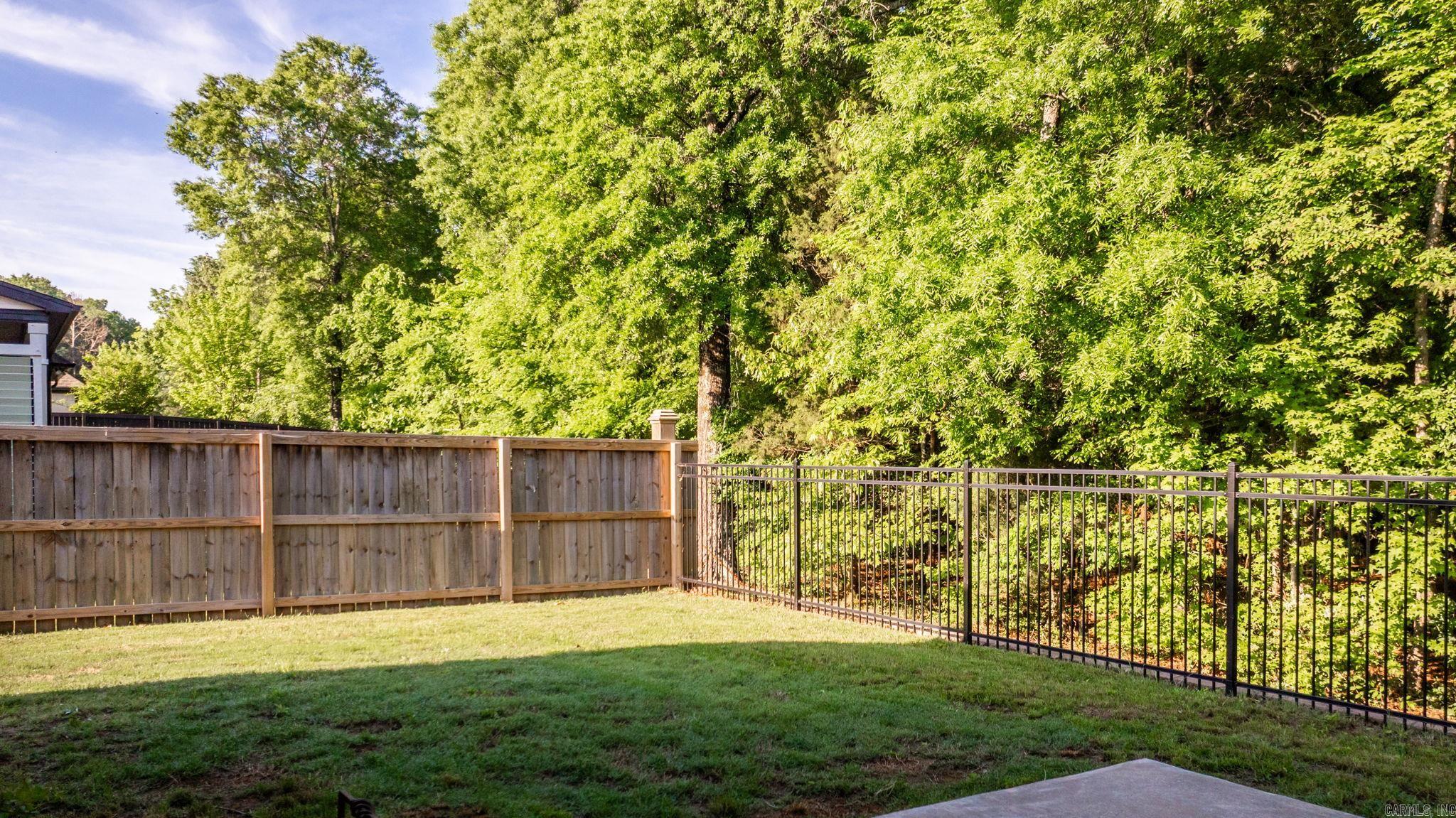 1505 Green Tree Dr  Conway, AR