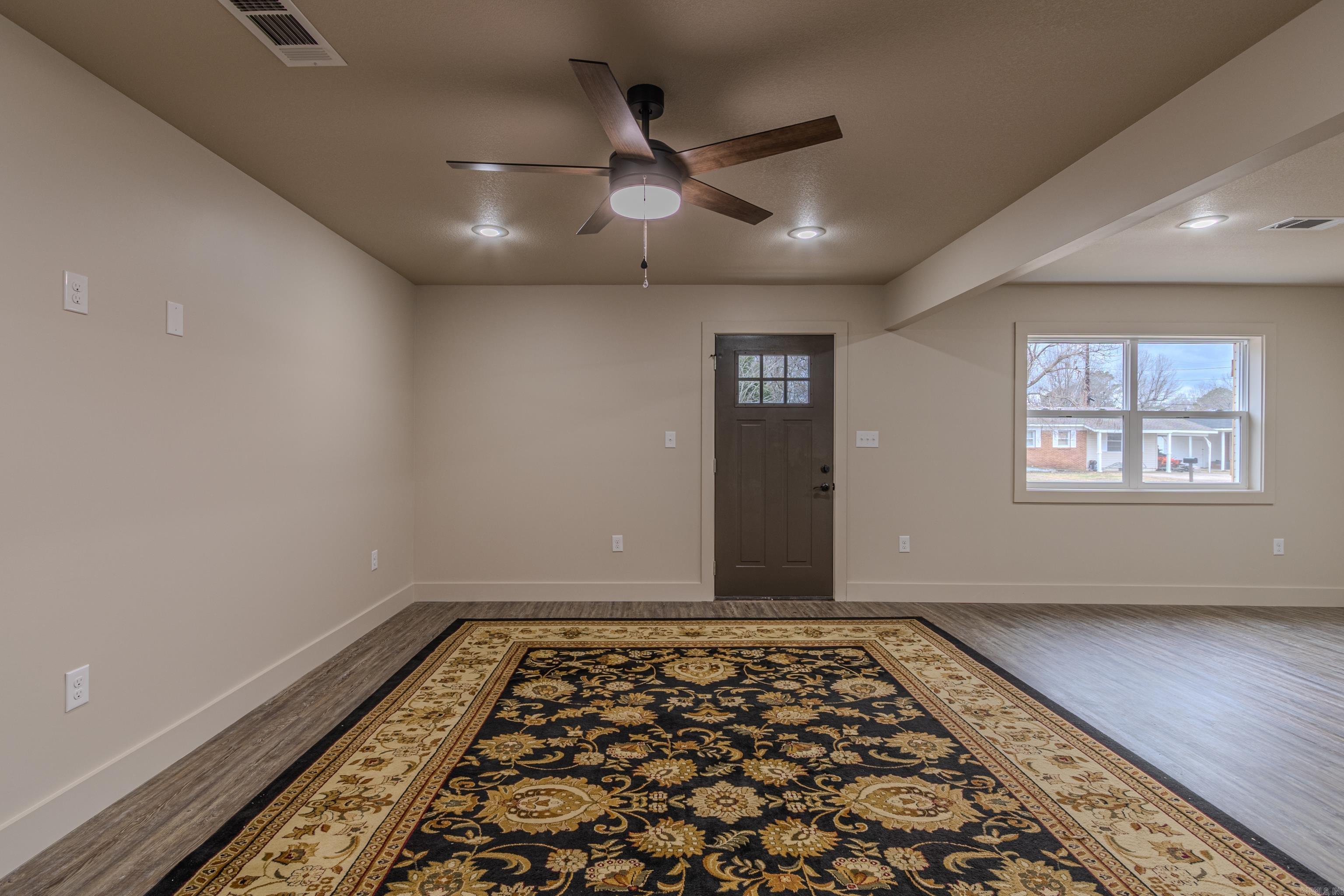 1811 Magnolia Ln  Paragould, AR