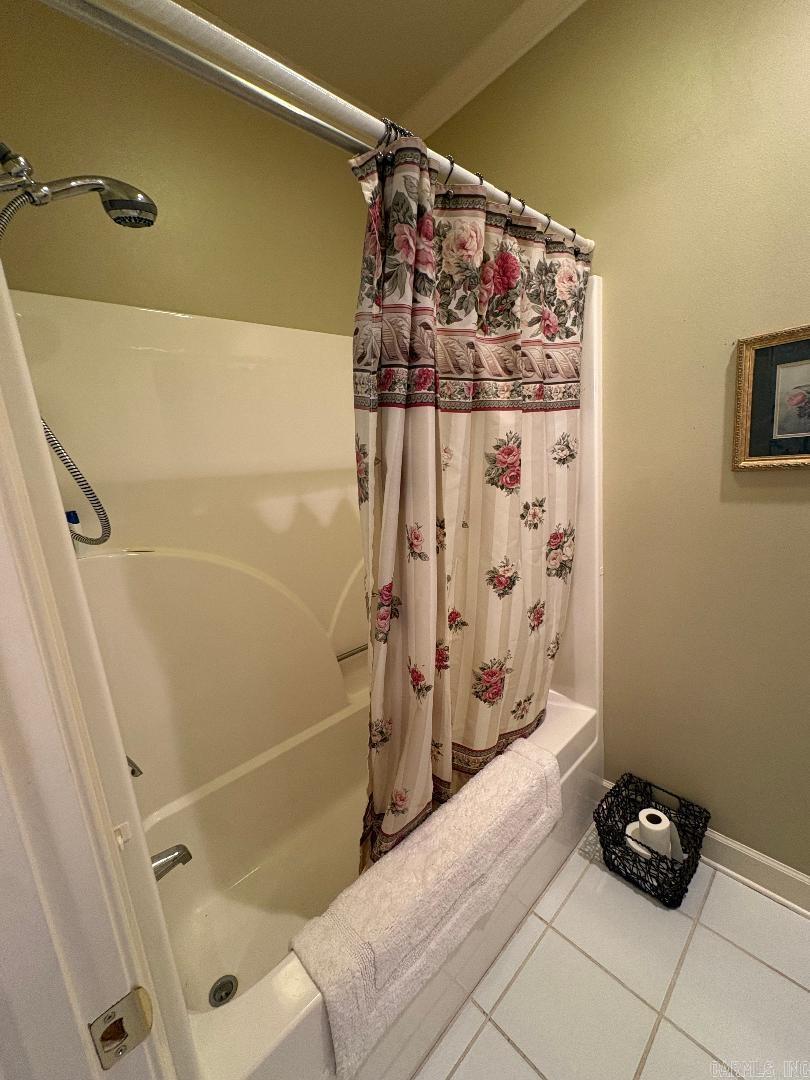 140 Cottage Lake  Searcy, AR