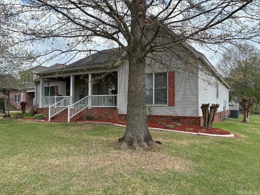140 Cottage Lake  Searcy, AR