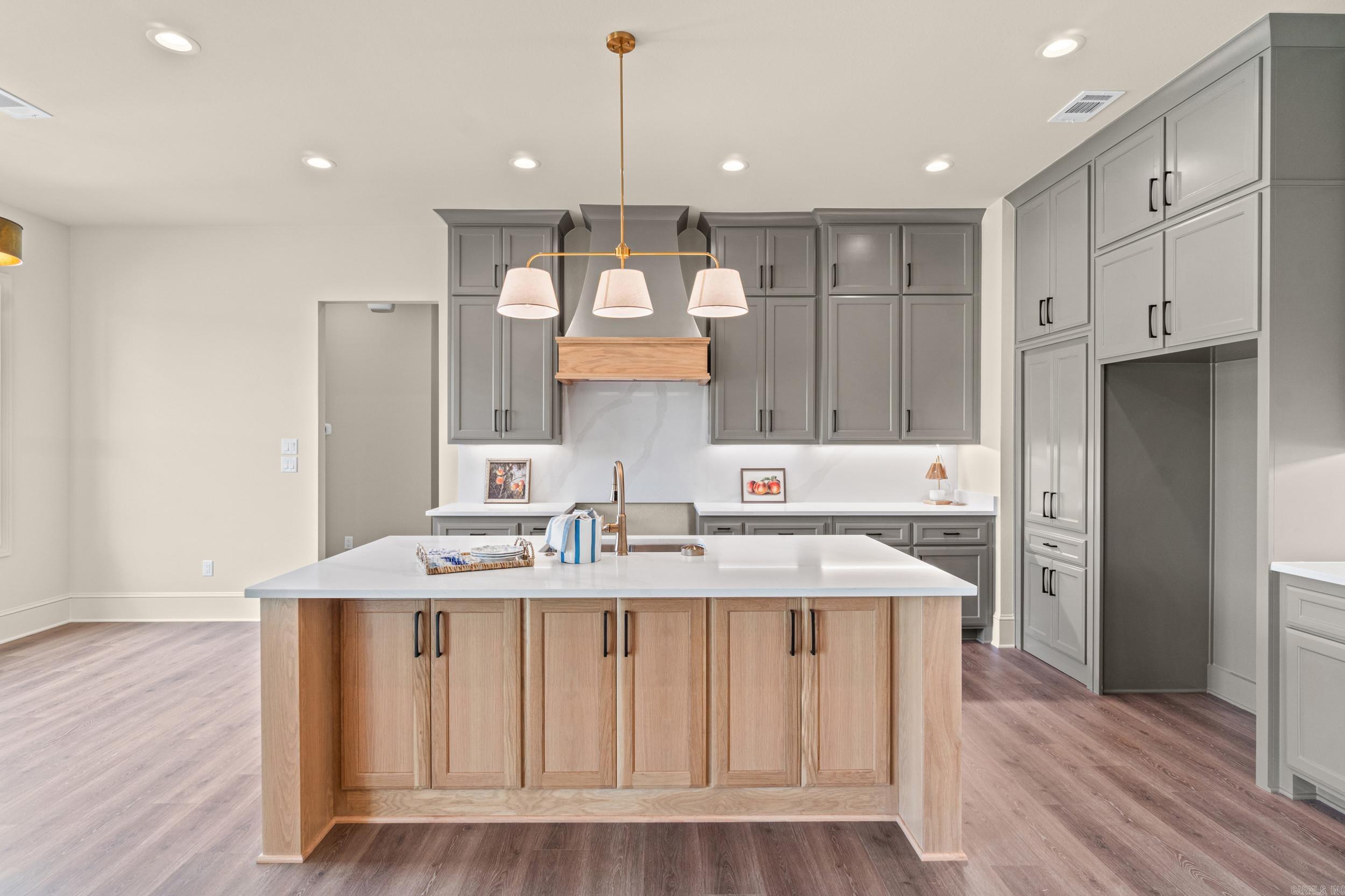 1806 Secretariat  Searcy, AR