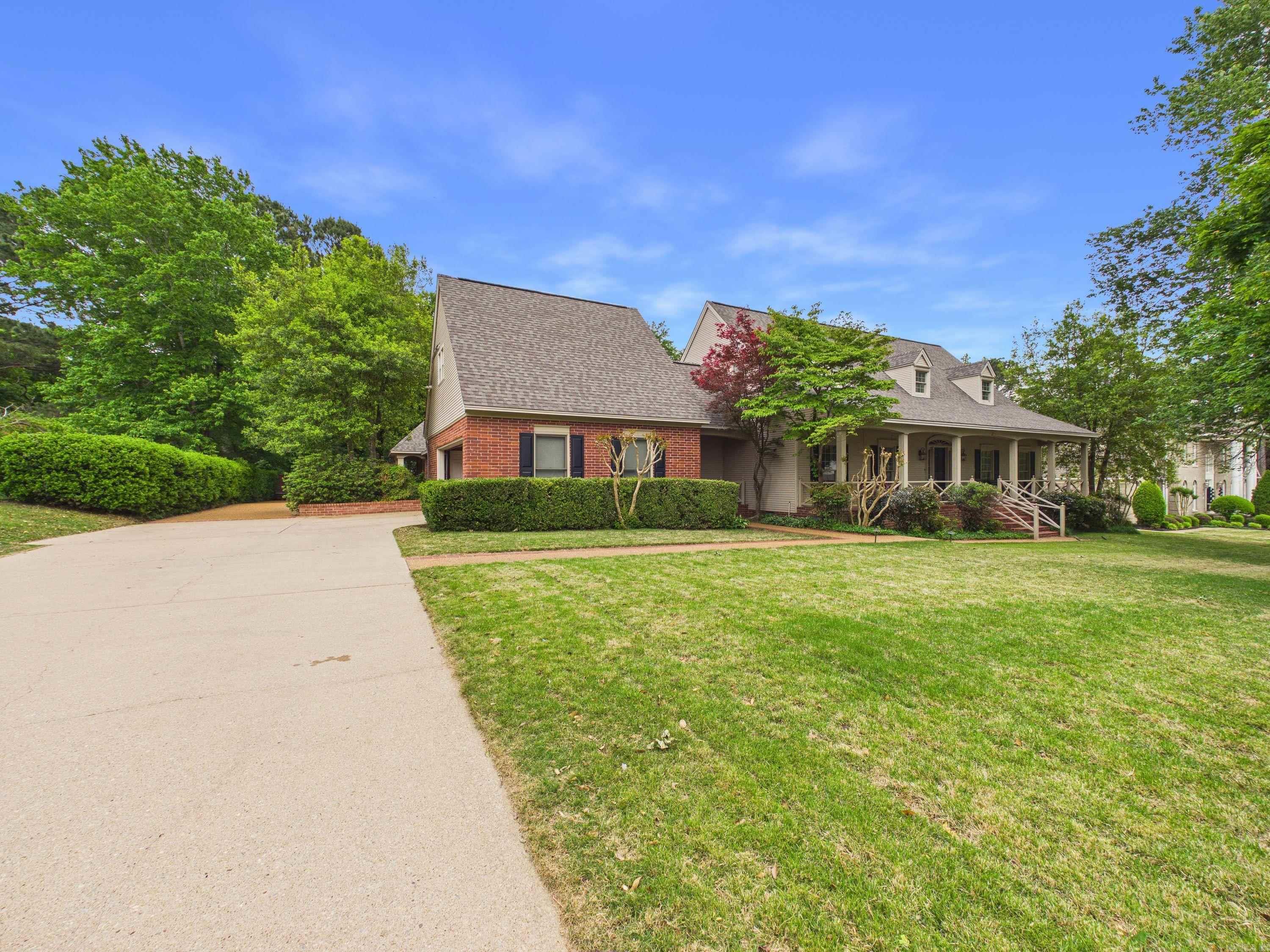 12 Country Club  Searcy, AR
