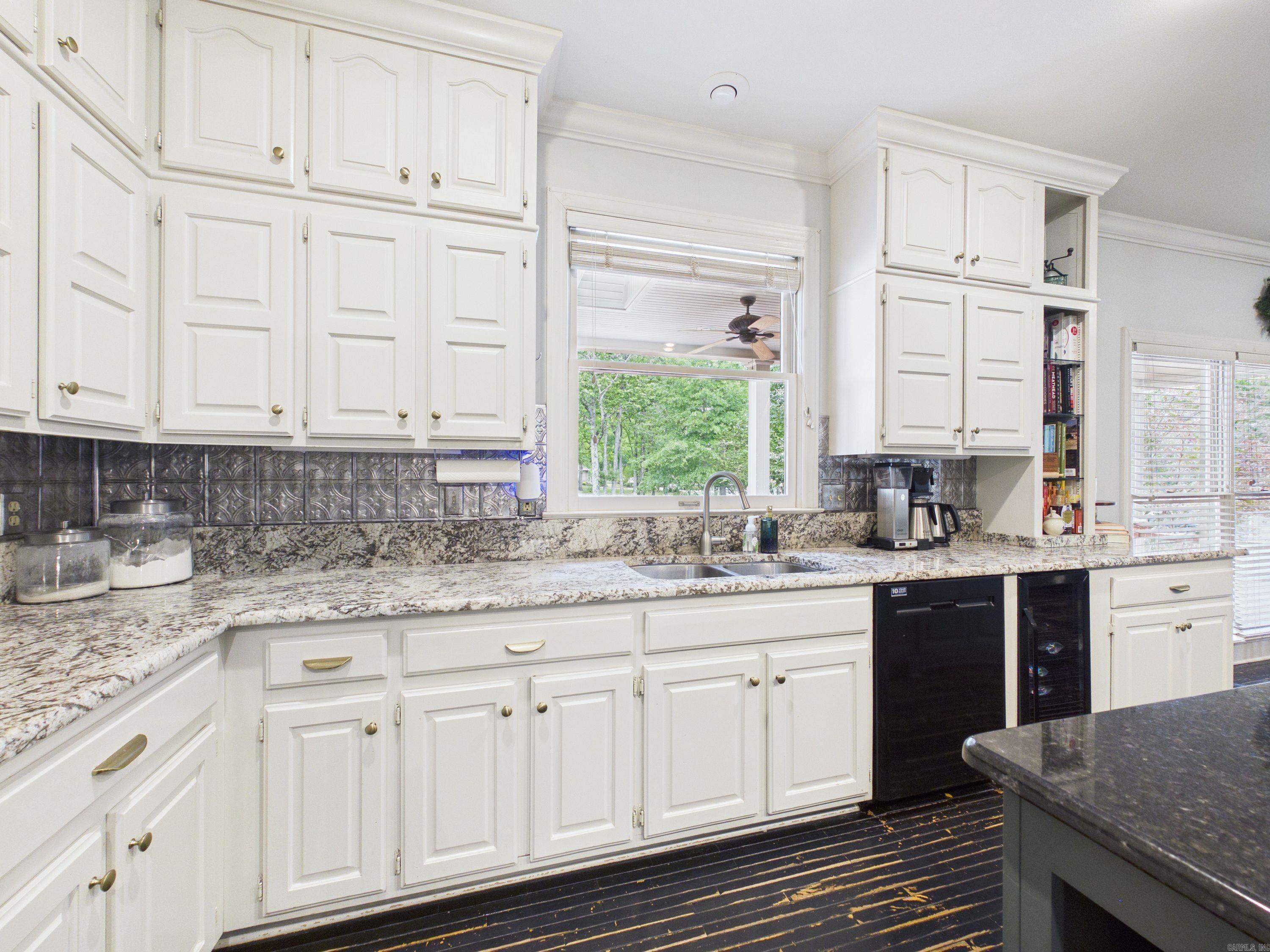 12 Country Club  Searcy, AR