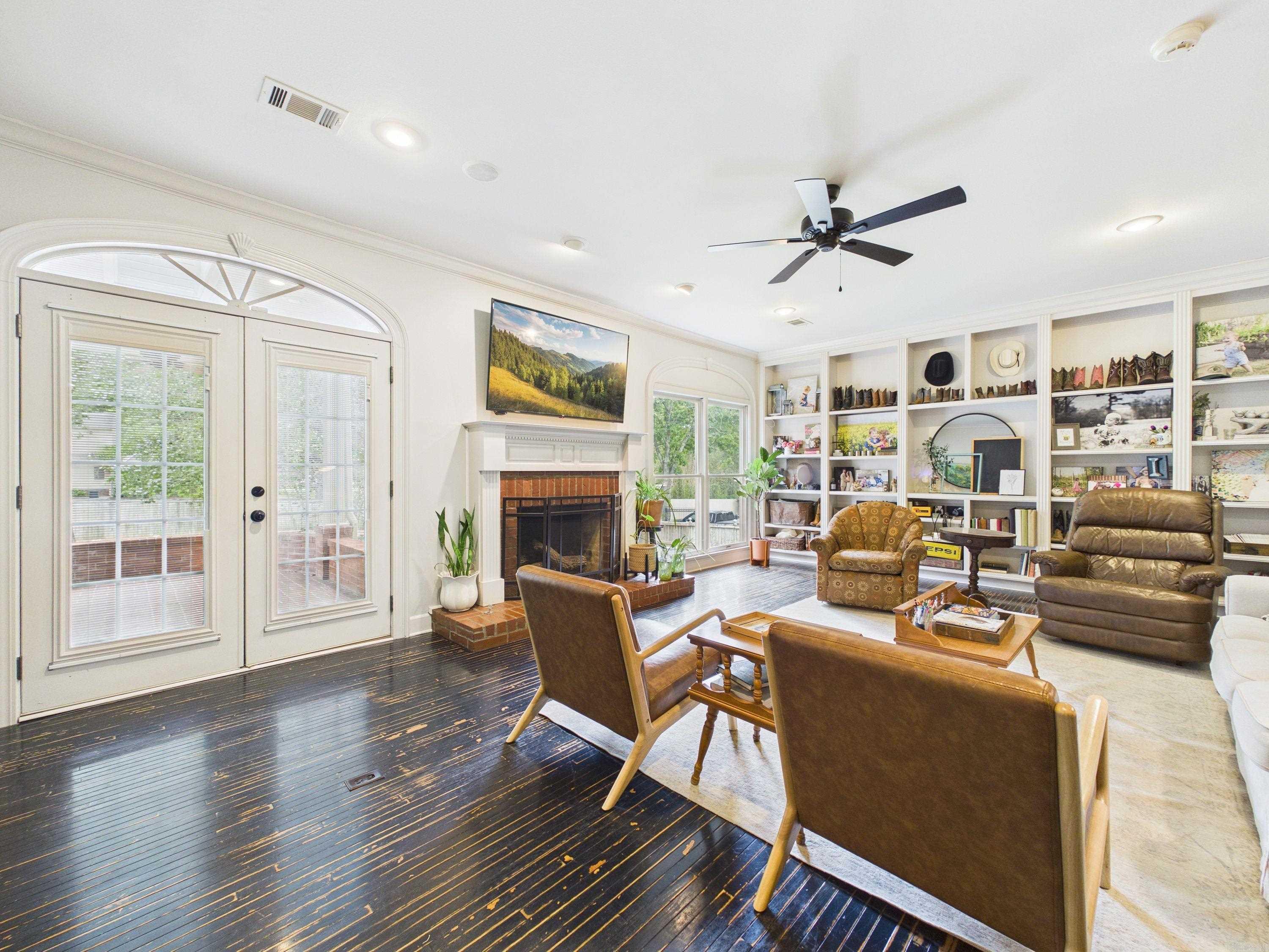 12 Country Club  Searcy, AR