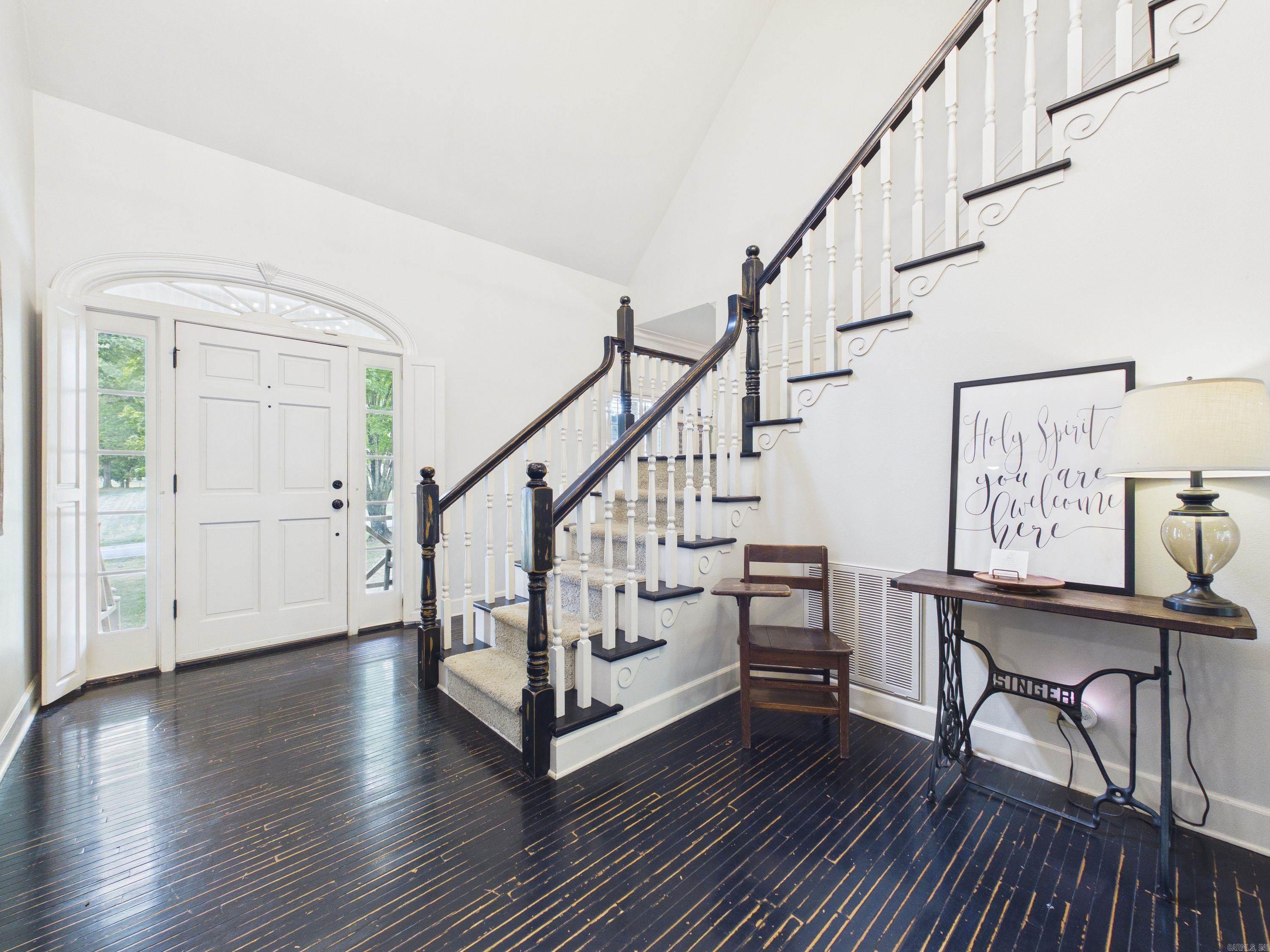 12 Country Club  Searcy, AR