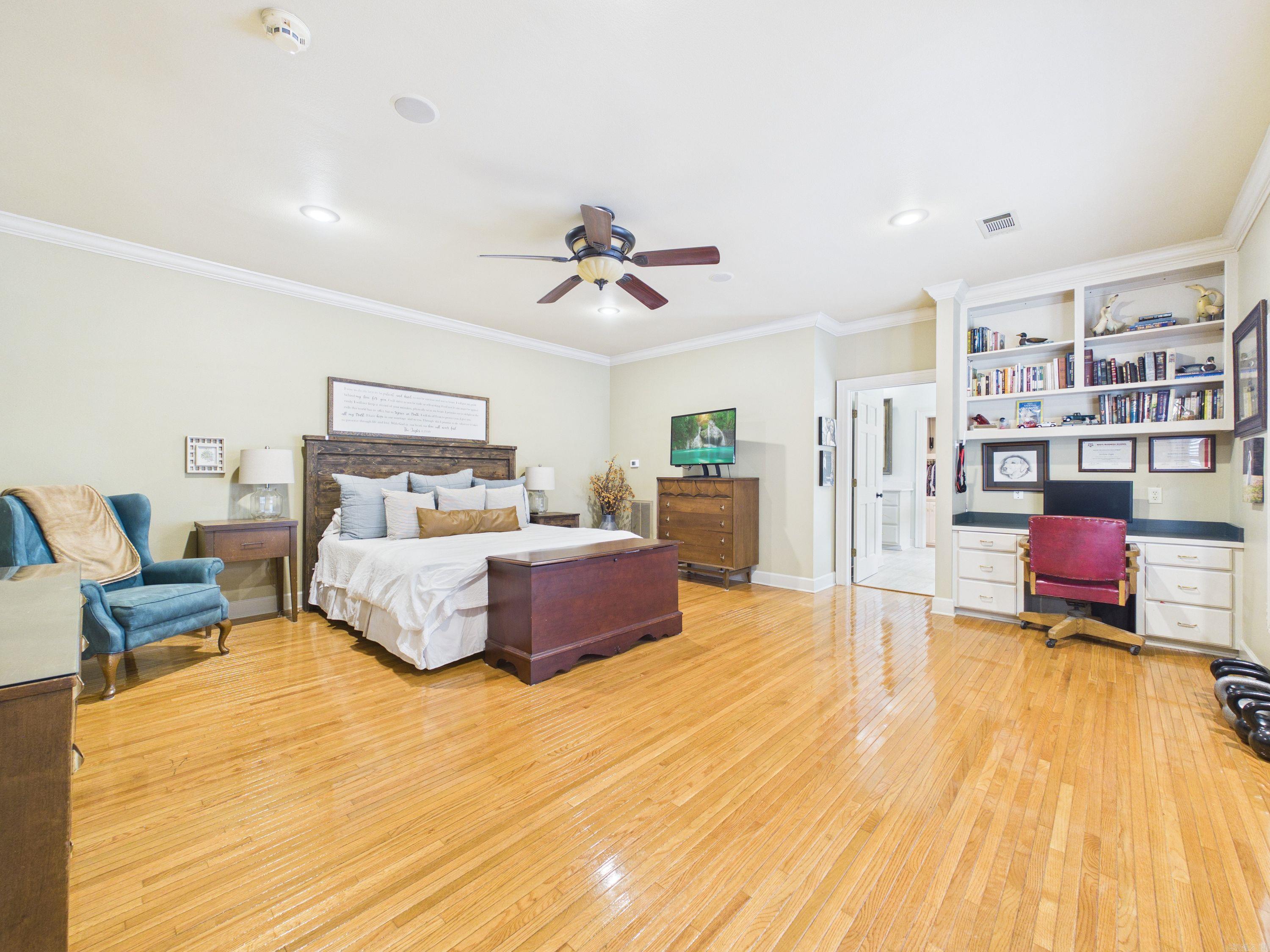 12 Country Club  Searcy, AR