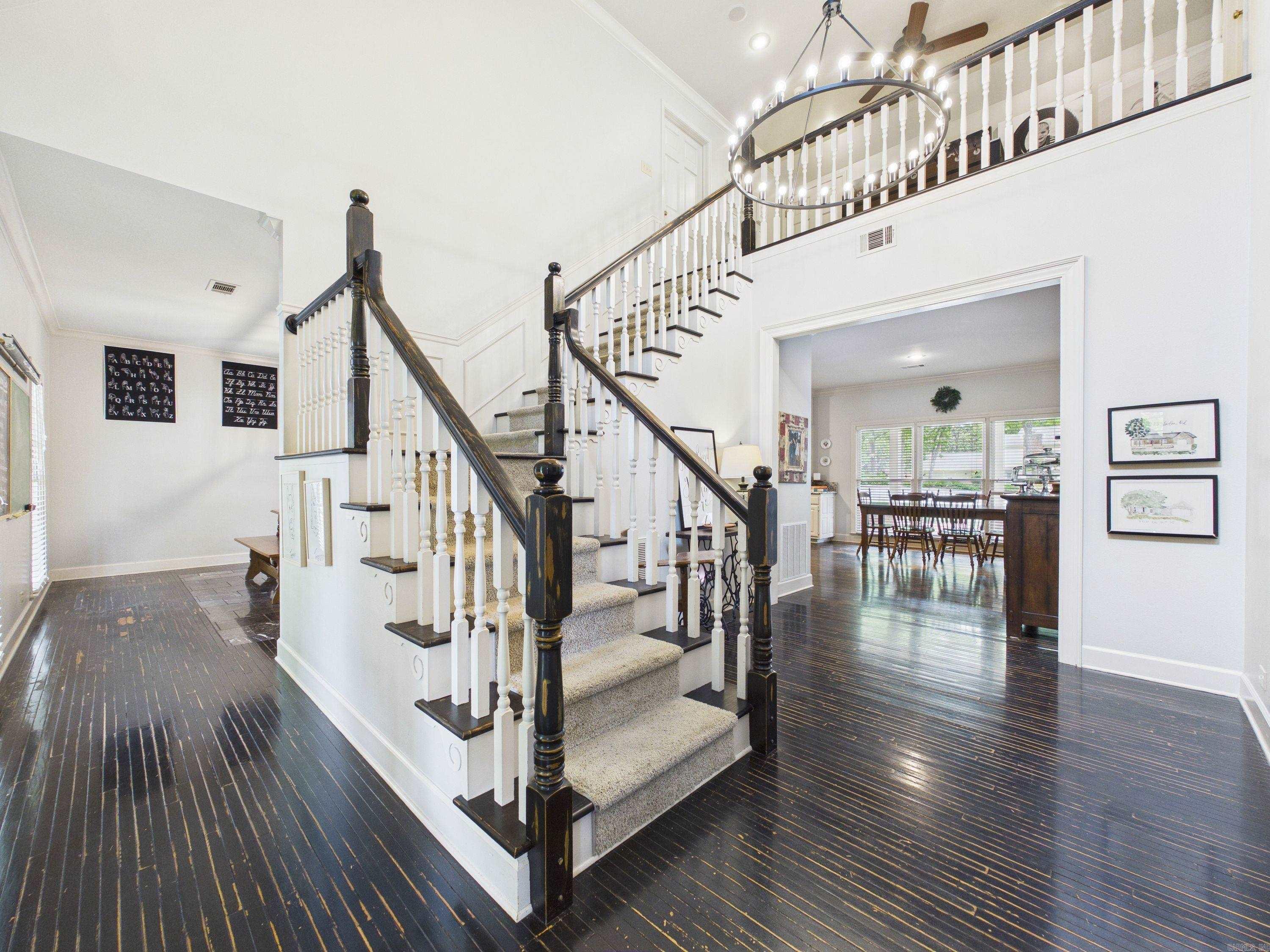 12 Country Club  Searcy, AR