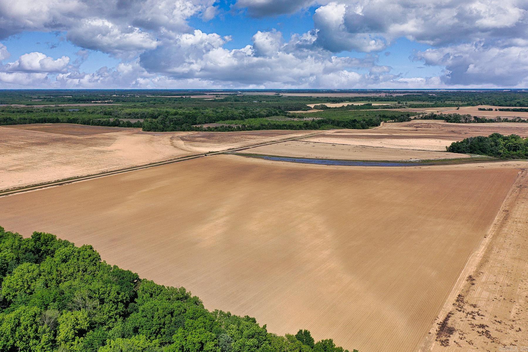 000 L and D Wells  Bradford, AR