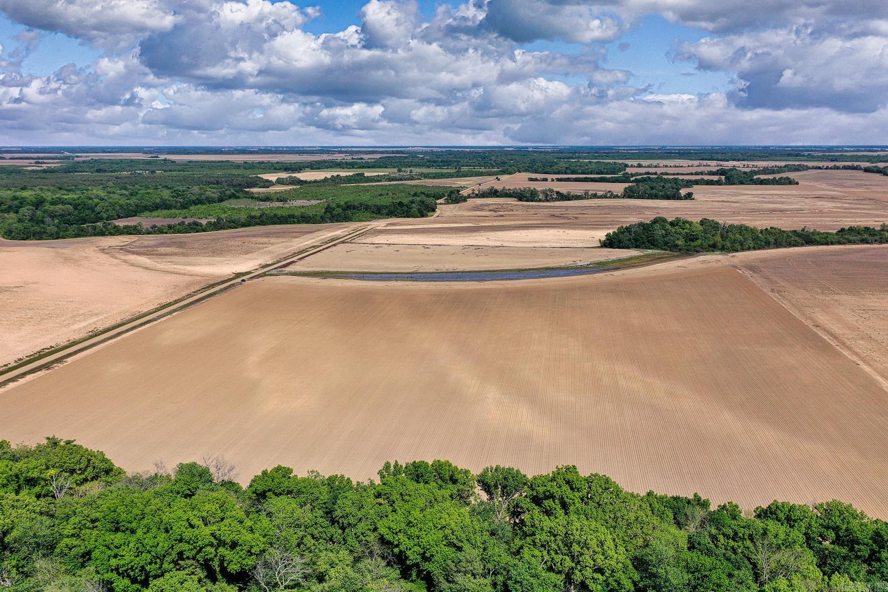 000 L and D Wells  Bradford, AR