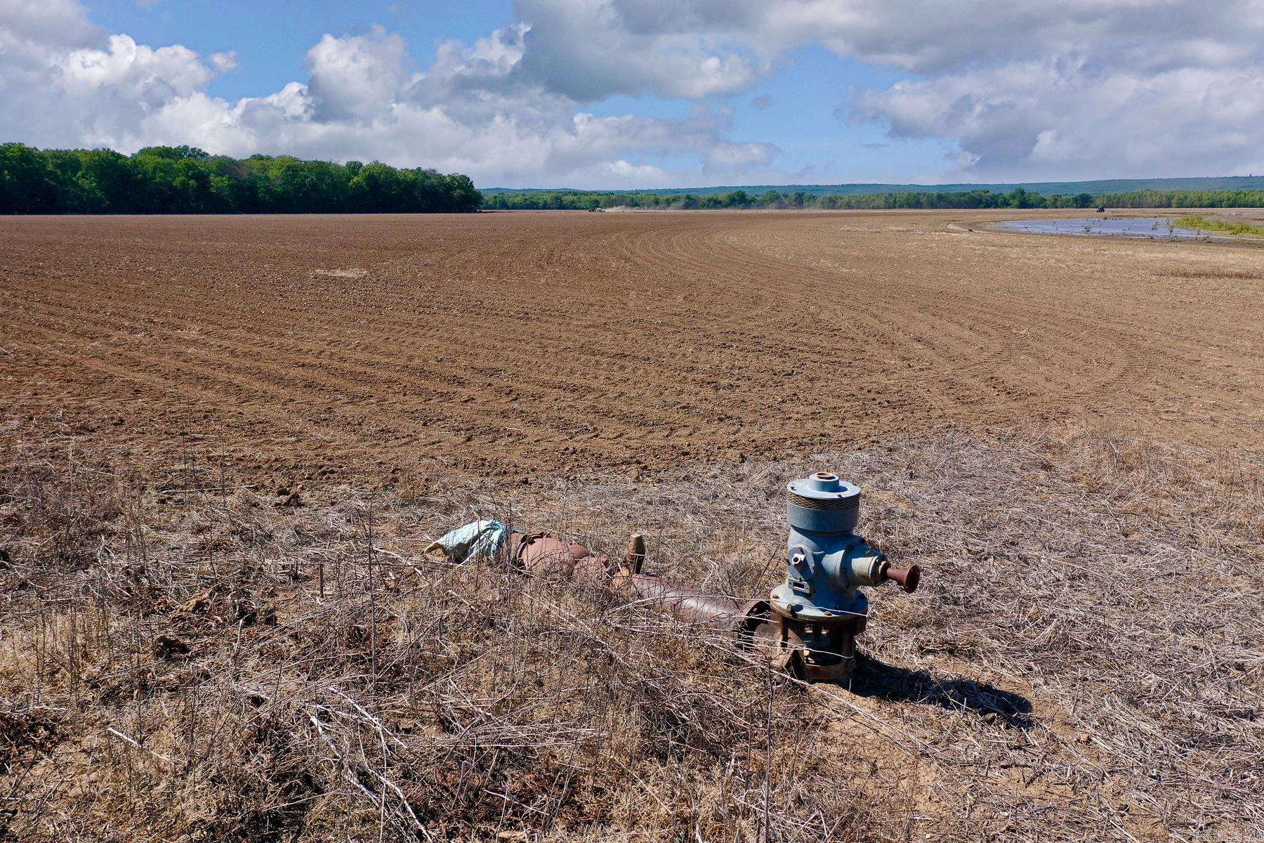 000 L and D Wells  Bradford, AR