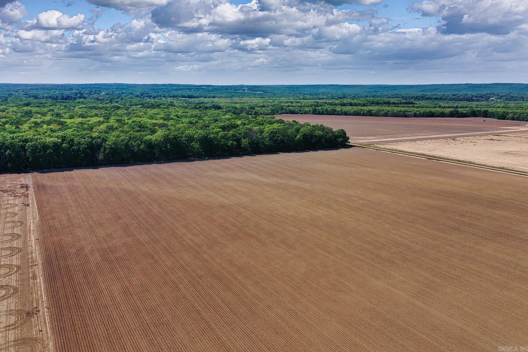 000 L and D Wells  Bradford, AR