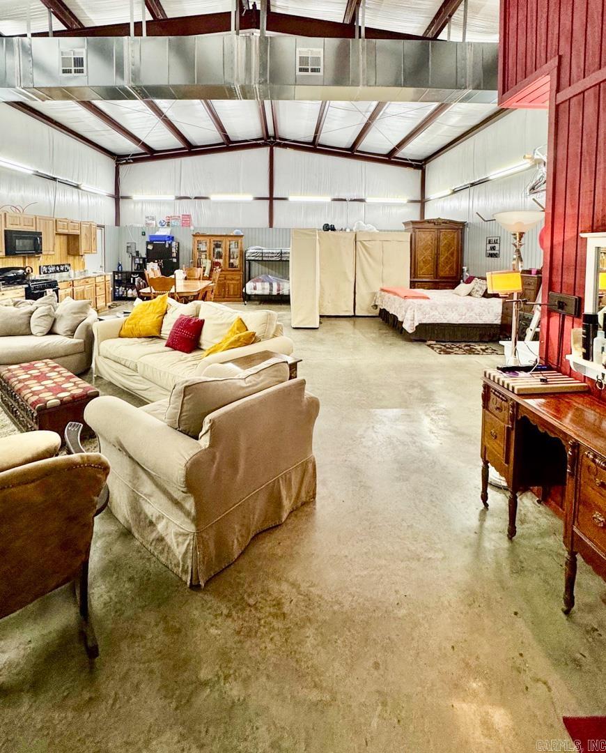 25 Twin Creek  Mount Ida, AR