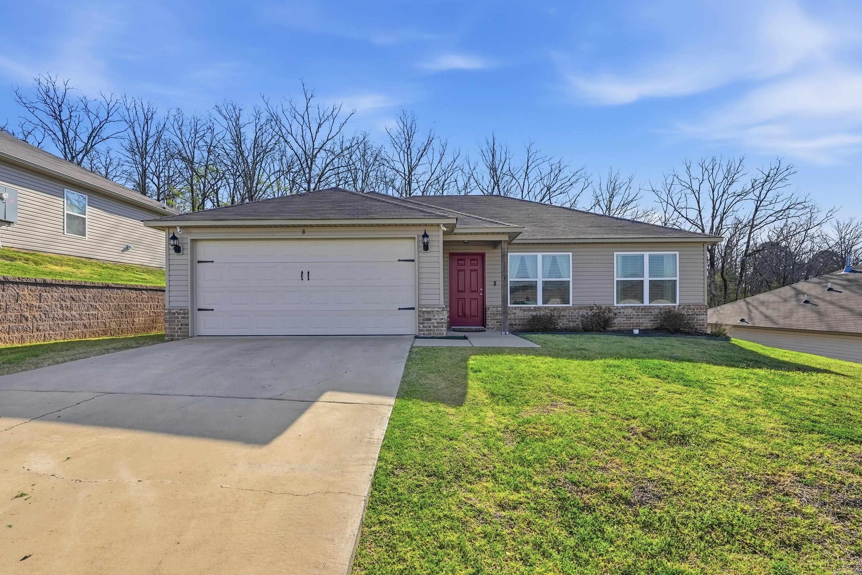 8 Spring Ridge Ln  Conway, AR